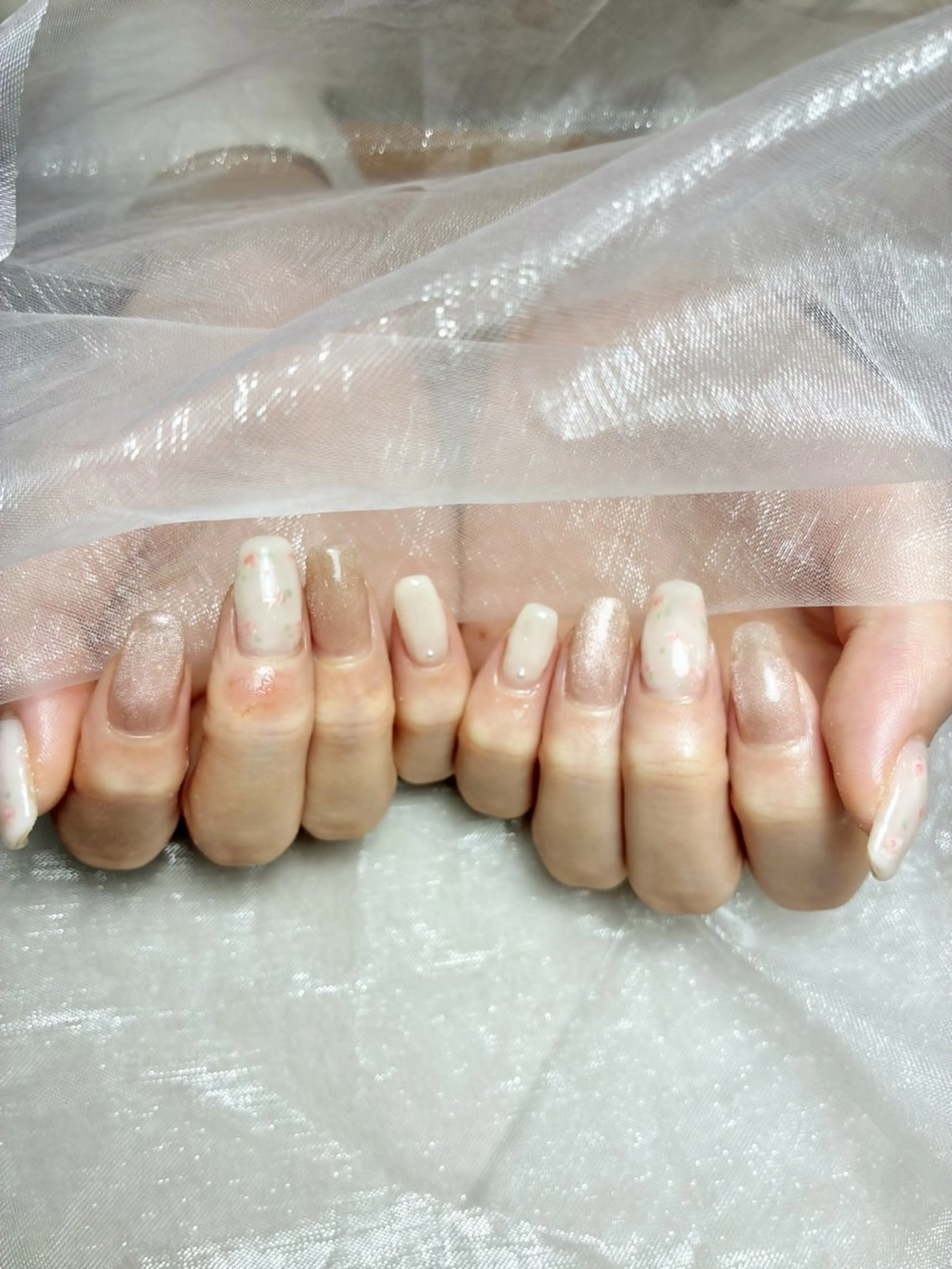 ネイル フラワーネイル ニュアンスネイル オフィスネイル addition スタッフReikoのネイルデザイン