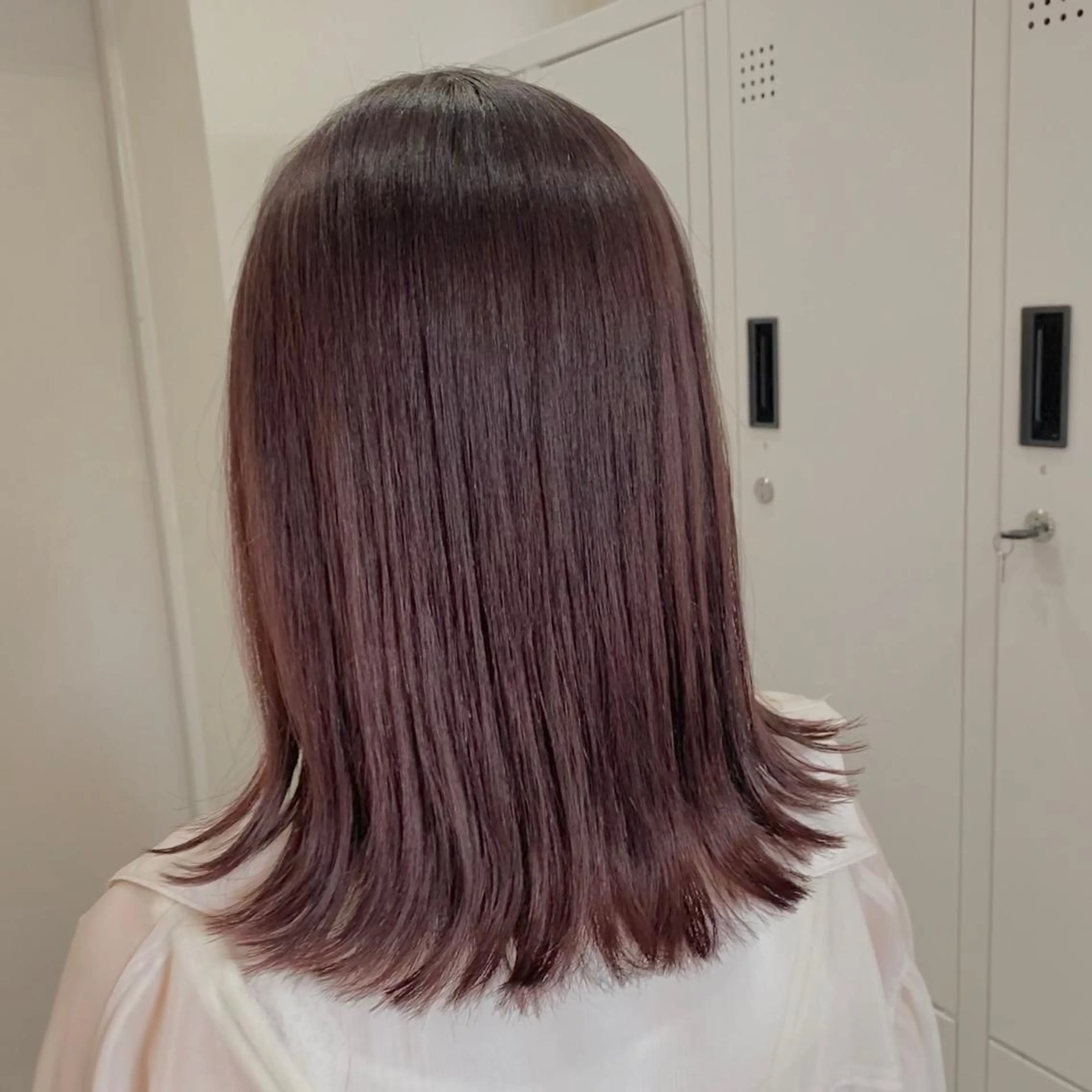 セミロング カット ヘアカラー トリートメント 吉原 みえのヘアスタイル