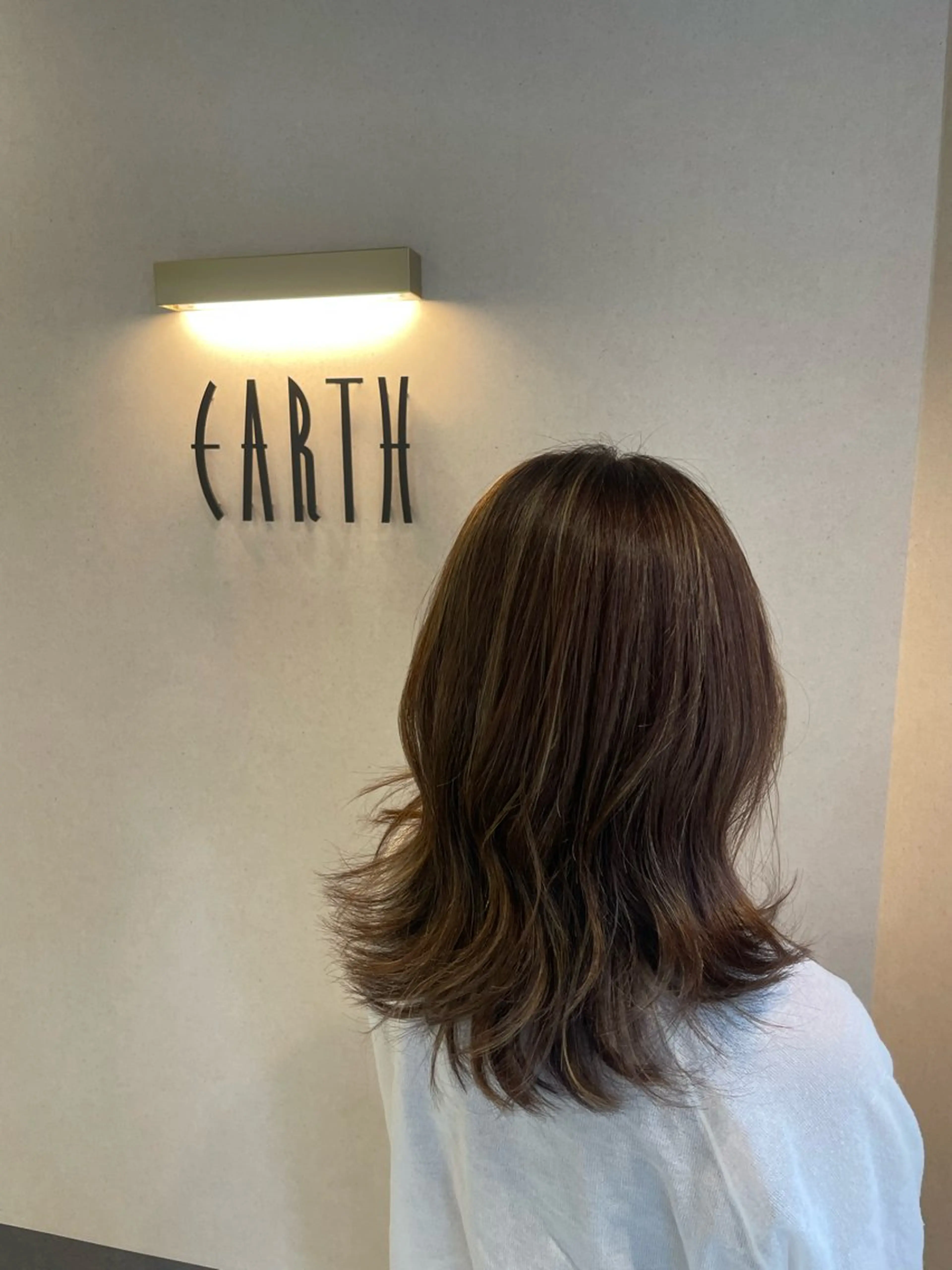 セミロング カラー ハイライトカラー ハイライト カット ヘアカラー トリートメント EARTH菊名店👾 ひらのすぐるのヘアスタイル