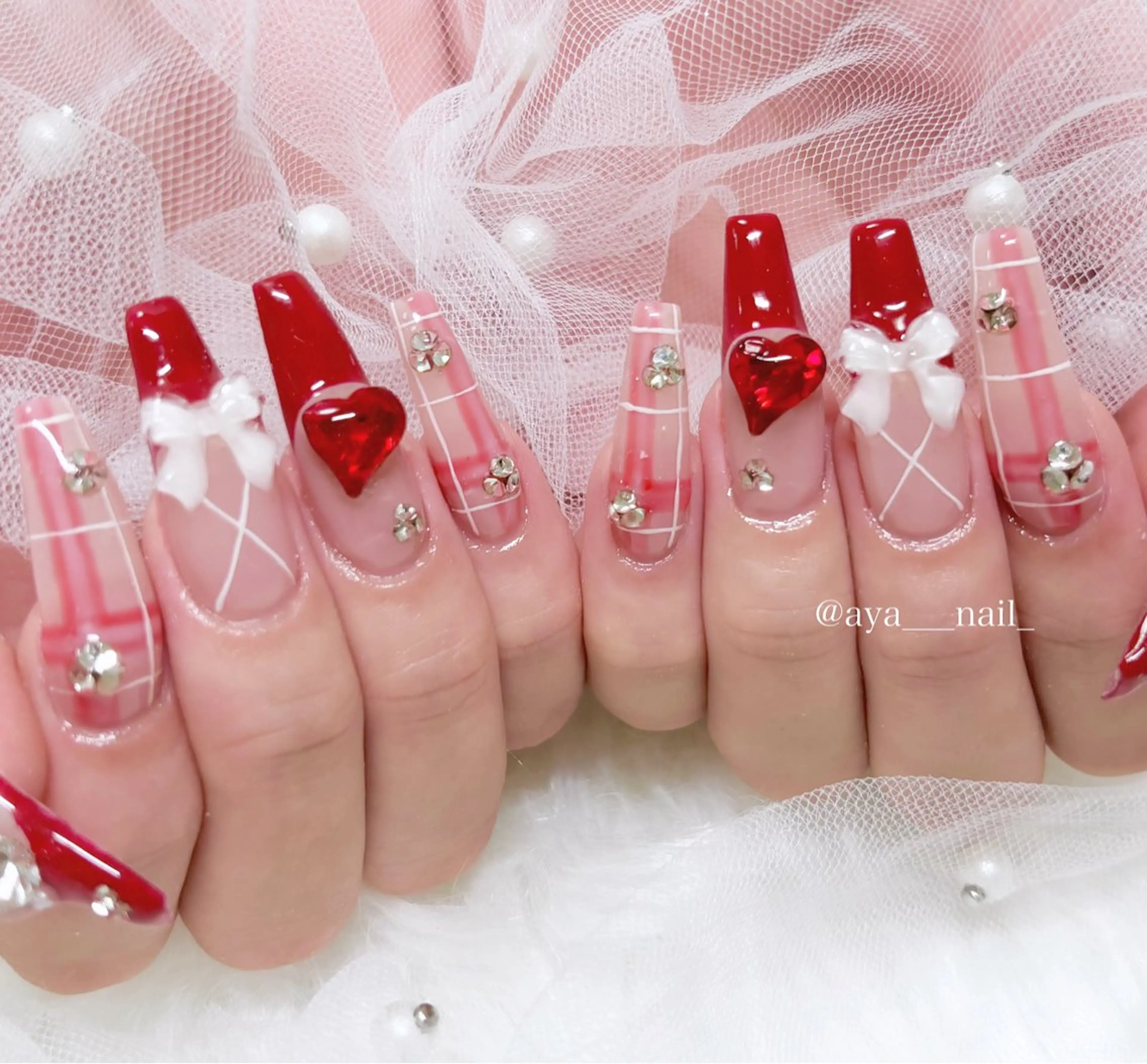 ネイル Roi〈ロワ〉 ayanaのネイルデザイン