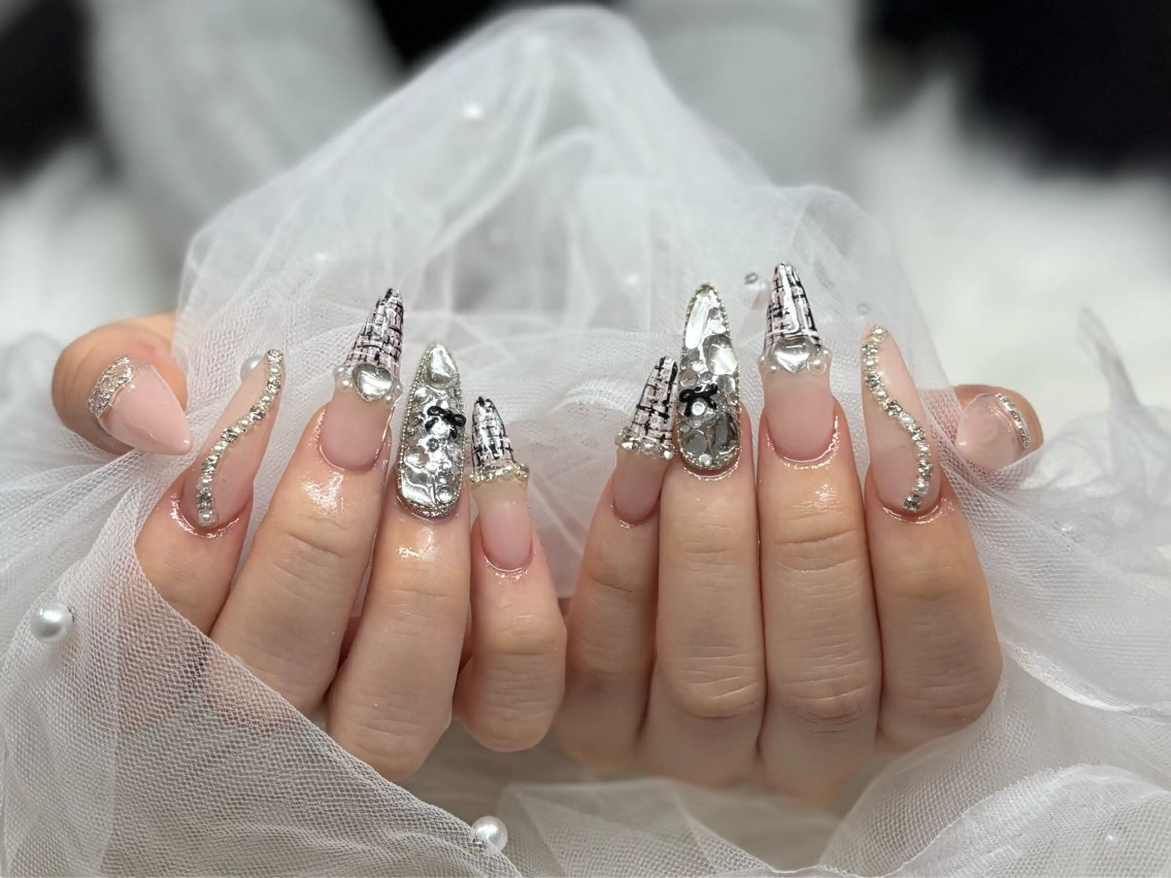 ネイル ハンドネイル ANELA ANNAのネイルデザイン