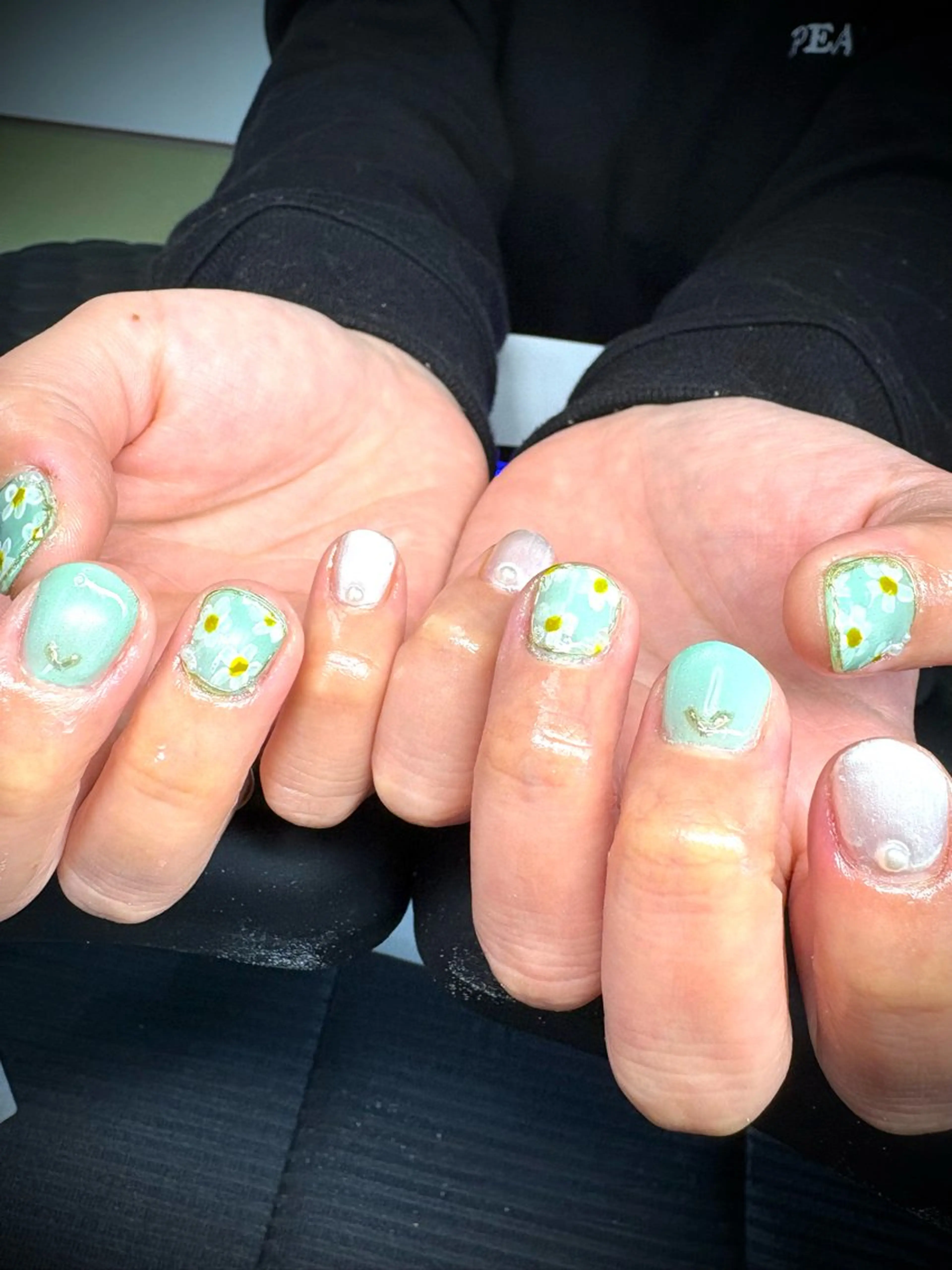 ネイル フラワーネイル マグネットネイル パステルネイル ハンドネイル nail.s misatoのネイルデザイン
