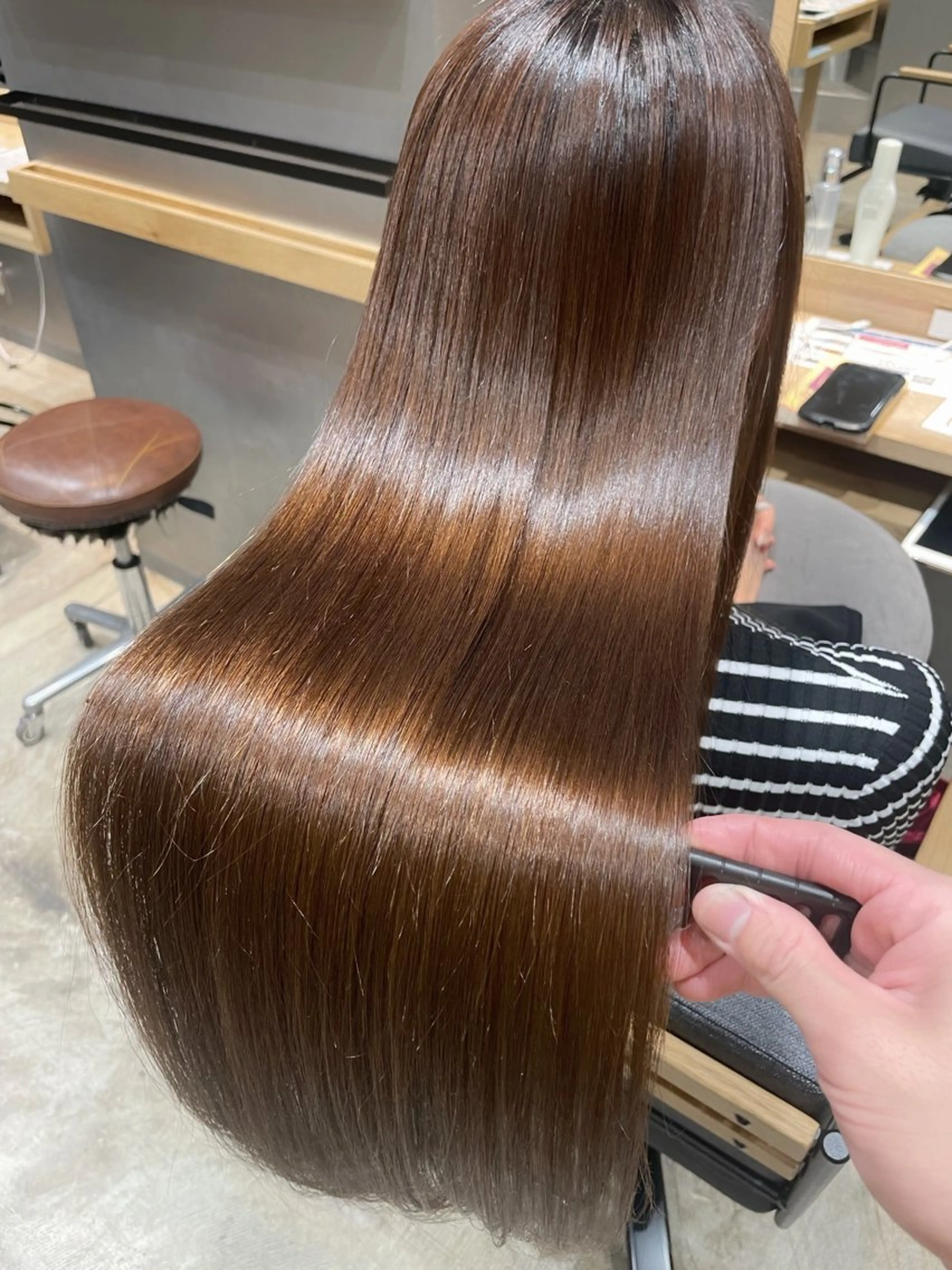 ロング 縮毛矯正 トリートメント アイニティ緑地公園所属・【お悩み解決のプロ】 ハヤシタクミのヘアスタイル