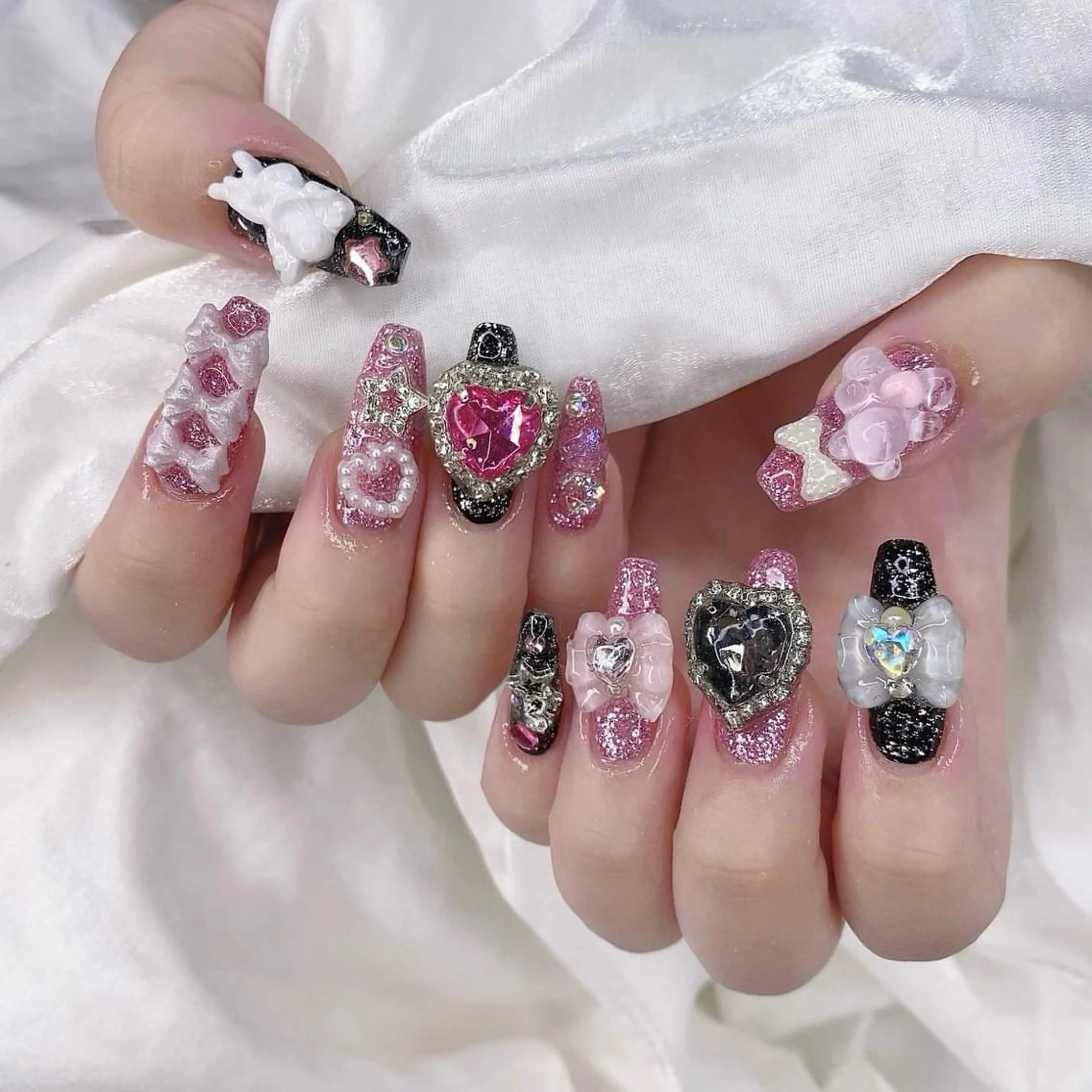 ネイル 渋谷ビュレネイル Kaoruのネイルデザイン