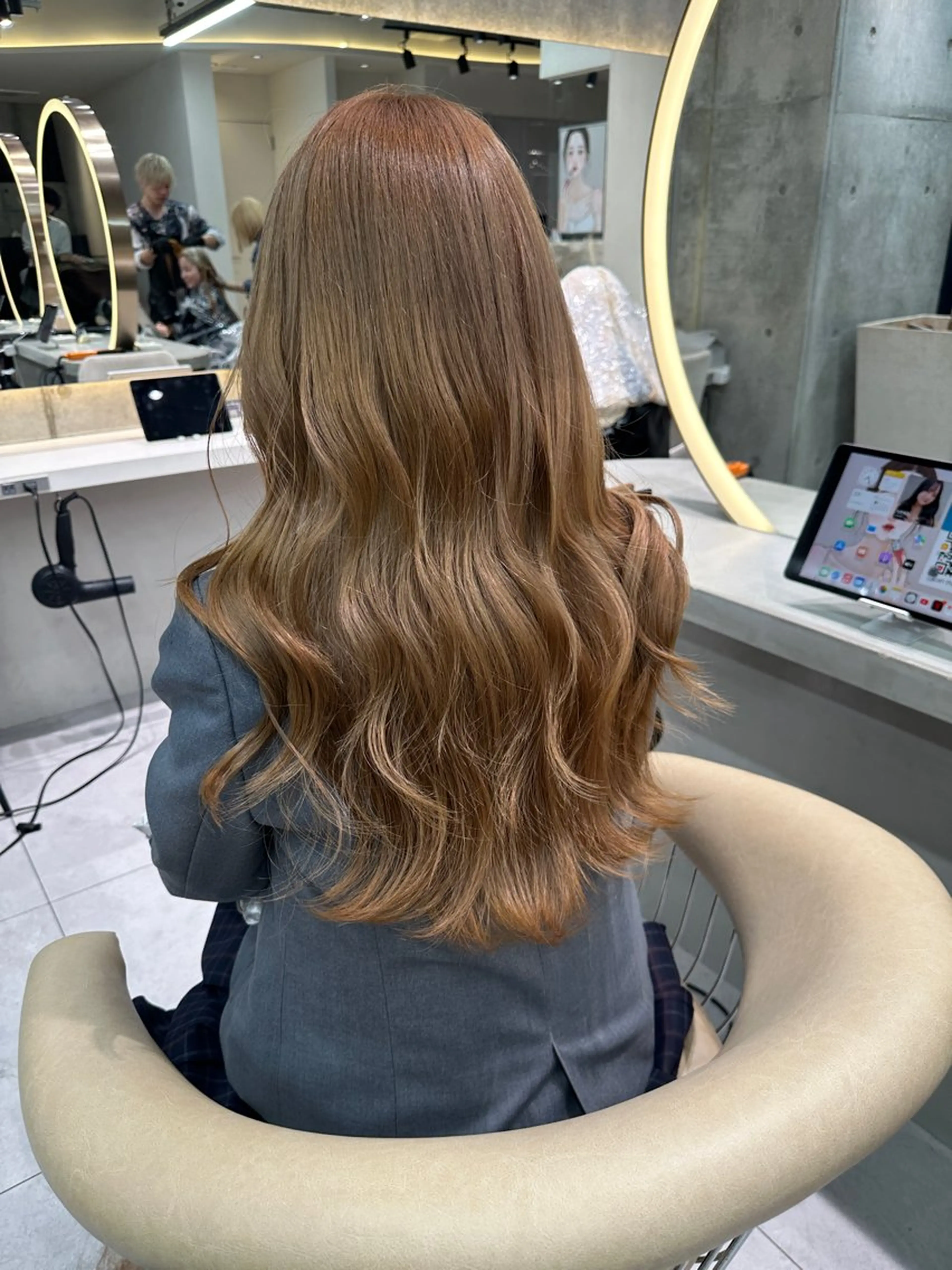 セミロング カラー カット ヘアカラー トリートメント 《髪質改善✖️オリー ブ🧸》小嶋拓也のヘアスタイル