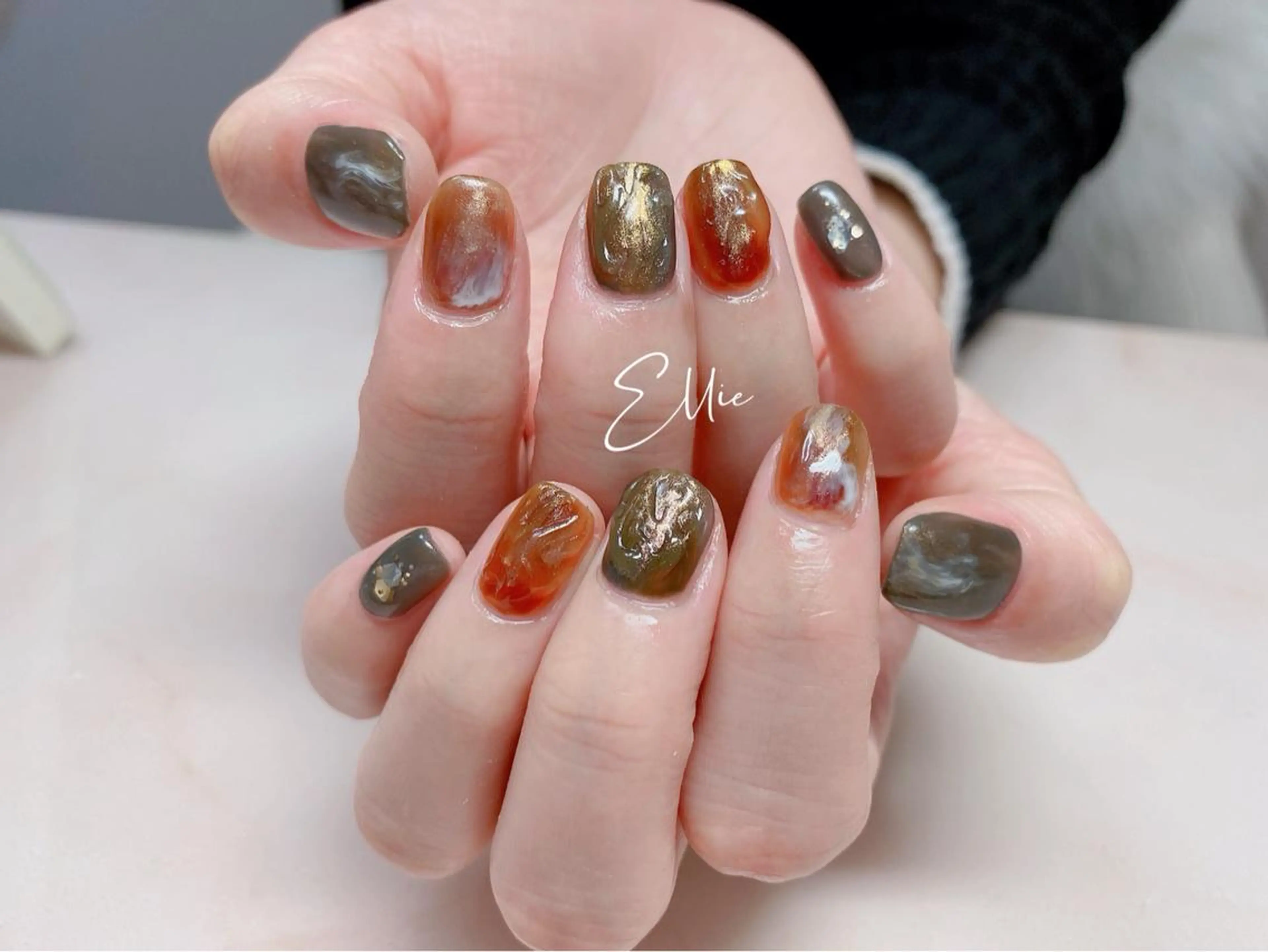 ネイル ハンドネイル ハンドケア 閨匠ビューティサロン 新橋店♡Ellieのネイルデザイン