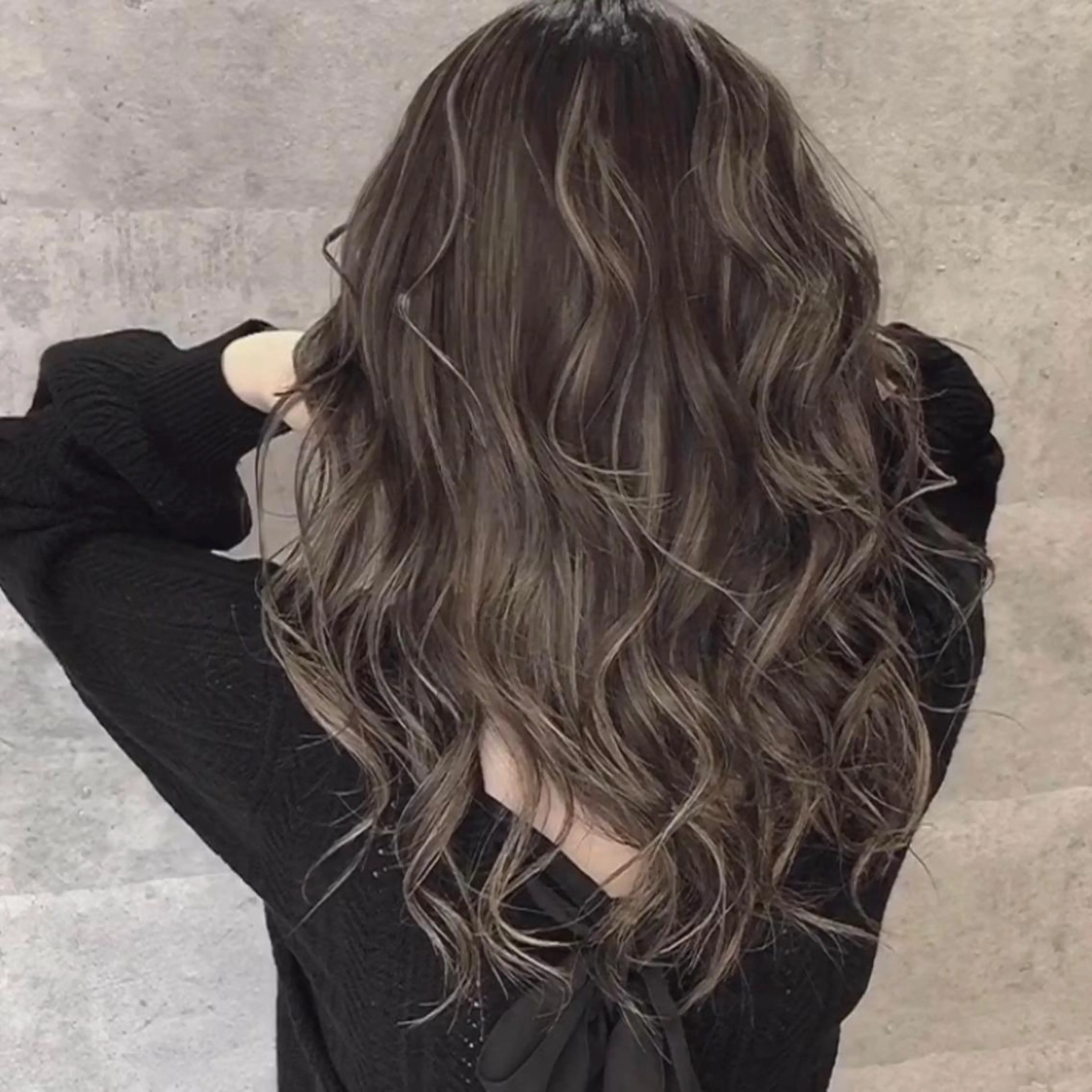 ロング ハイライト ✨ハイトーン✨ 濱田知孝のヘアスタイル