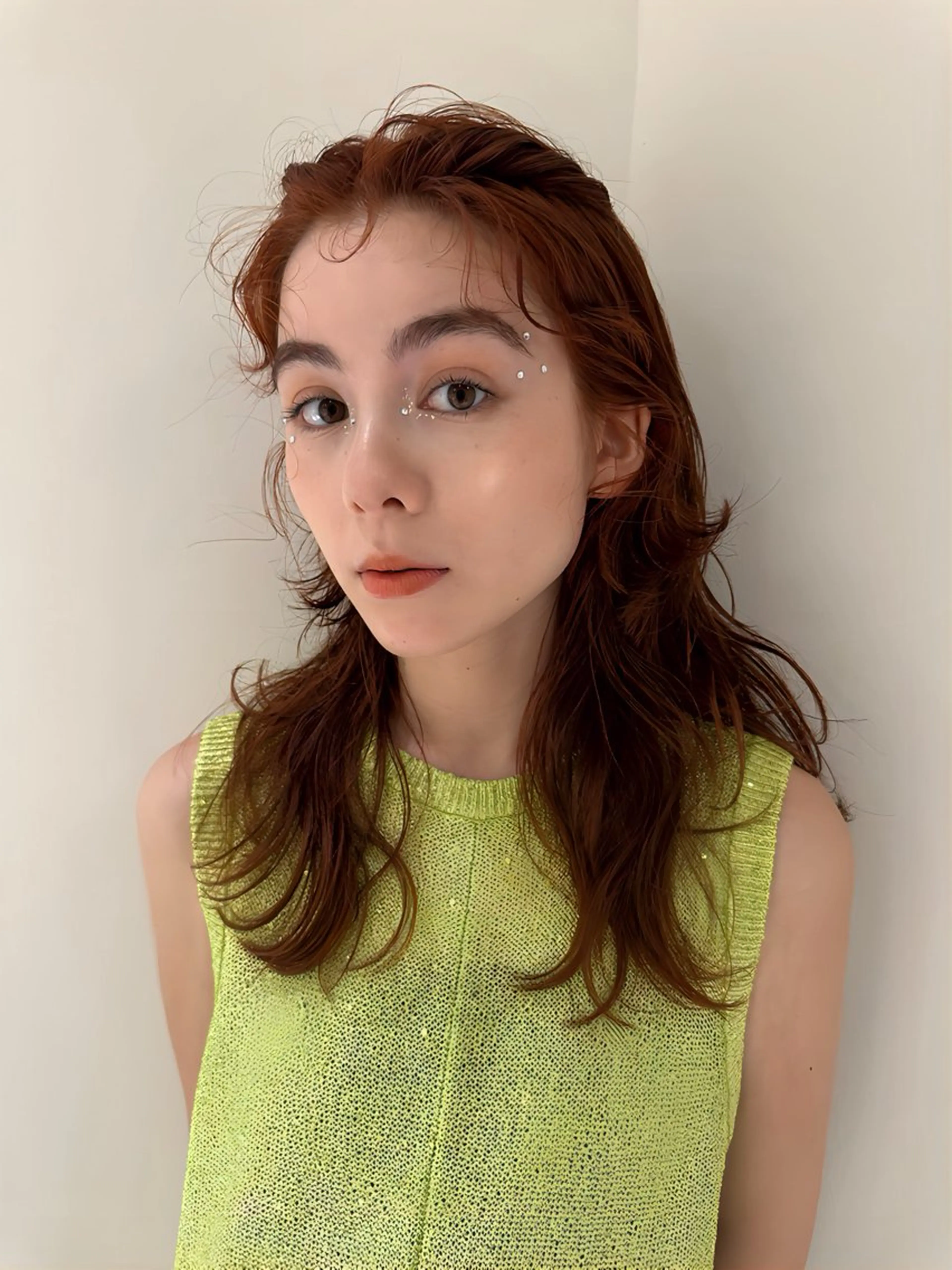 ロング カラー ブリーチ ブラウンカラー ブリーチなしカラー オレンジ オレンジブラウン yewscent / konaのヘアスタイル