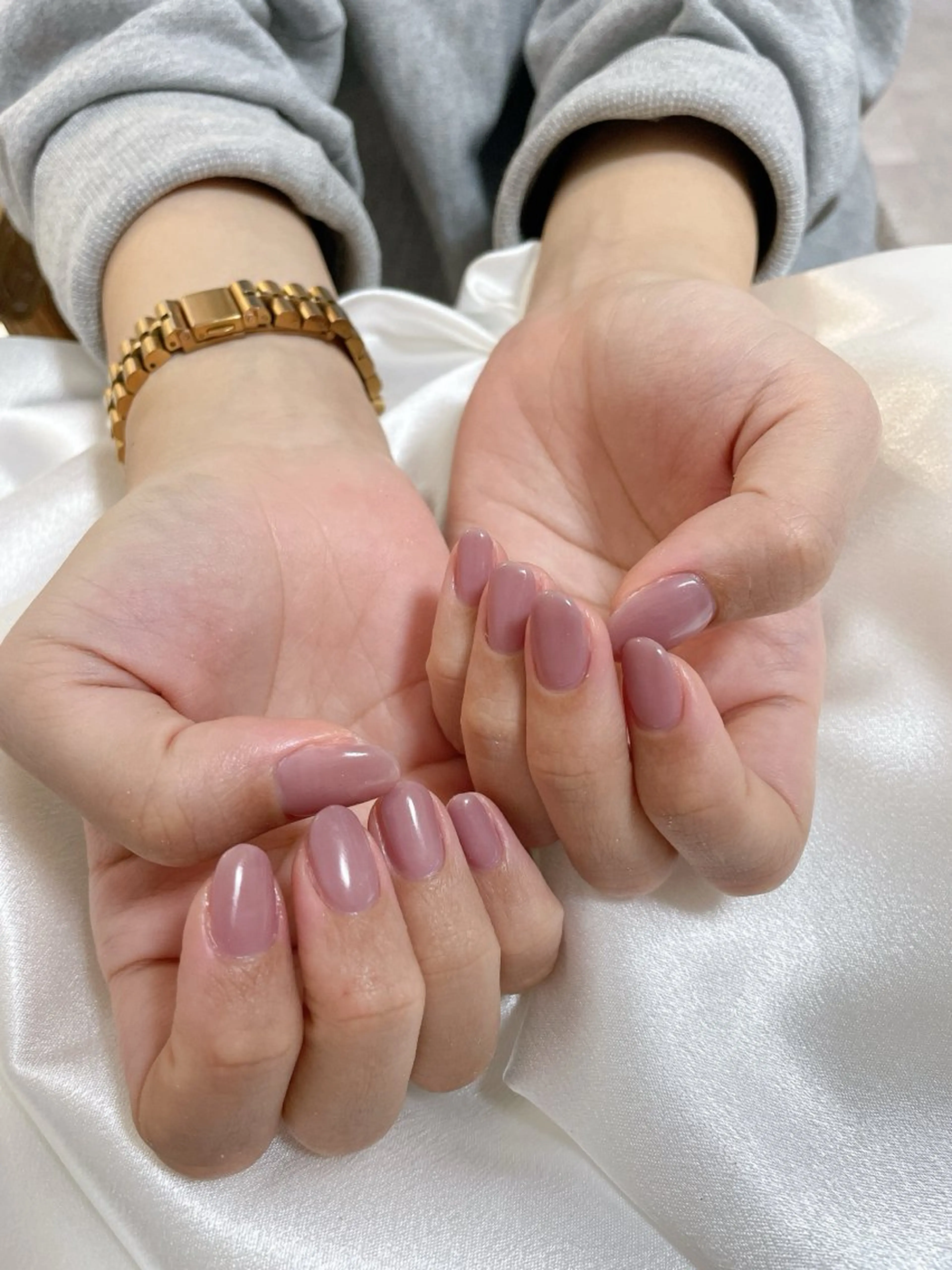 ネイル オーロラネイル フットネイル フレンチネイル ジェルネイル マグネットネイル ハンドネイル mogunail &blowのネイルデザイン