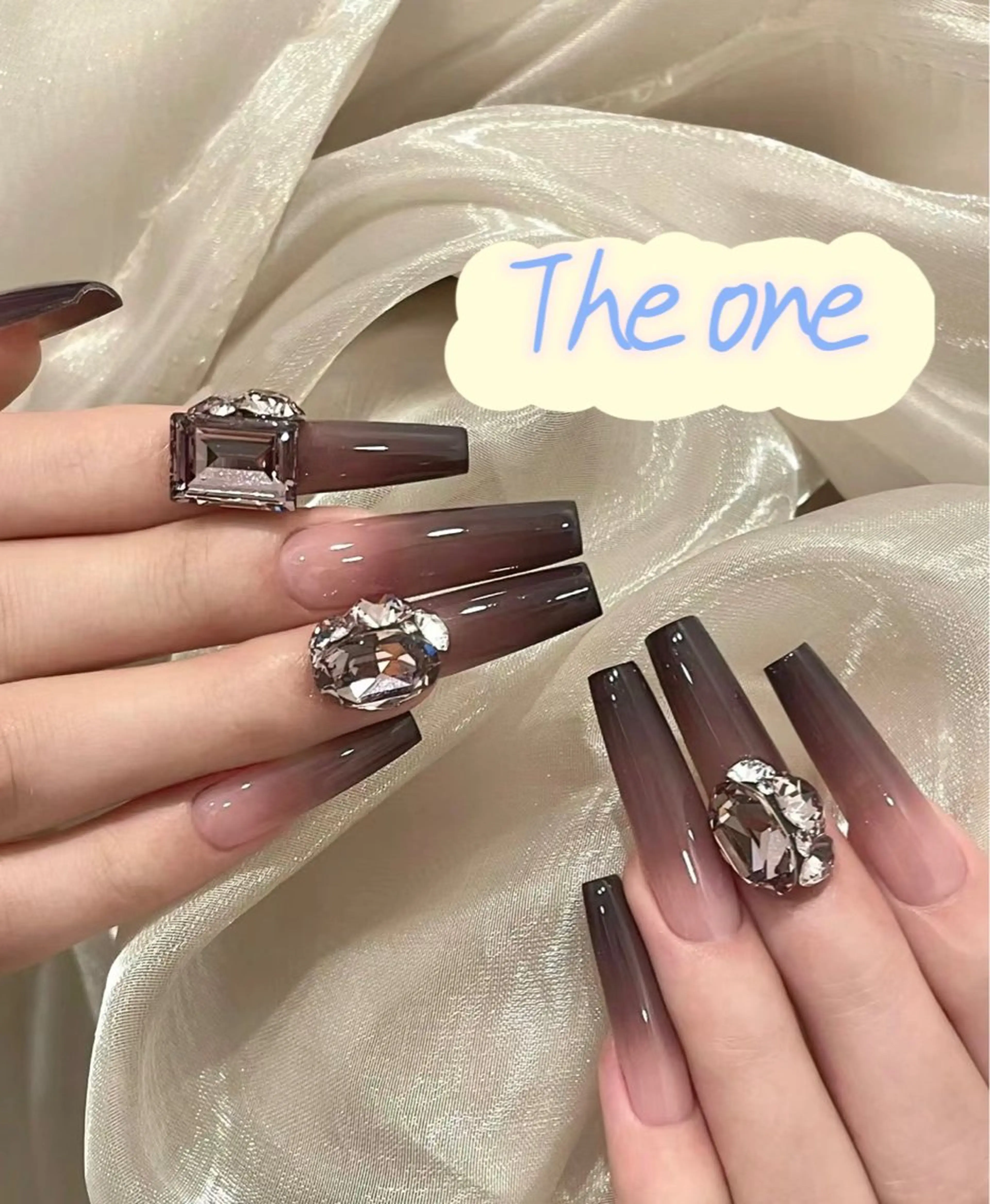 ネイル ハンドネイル Theone栄店 赤松のネイルデザイン