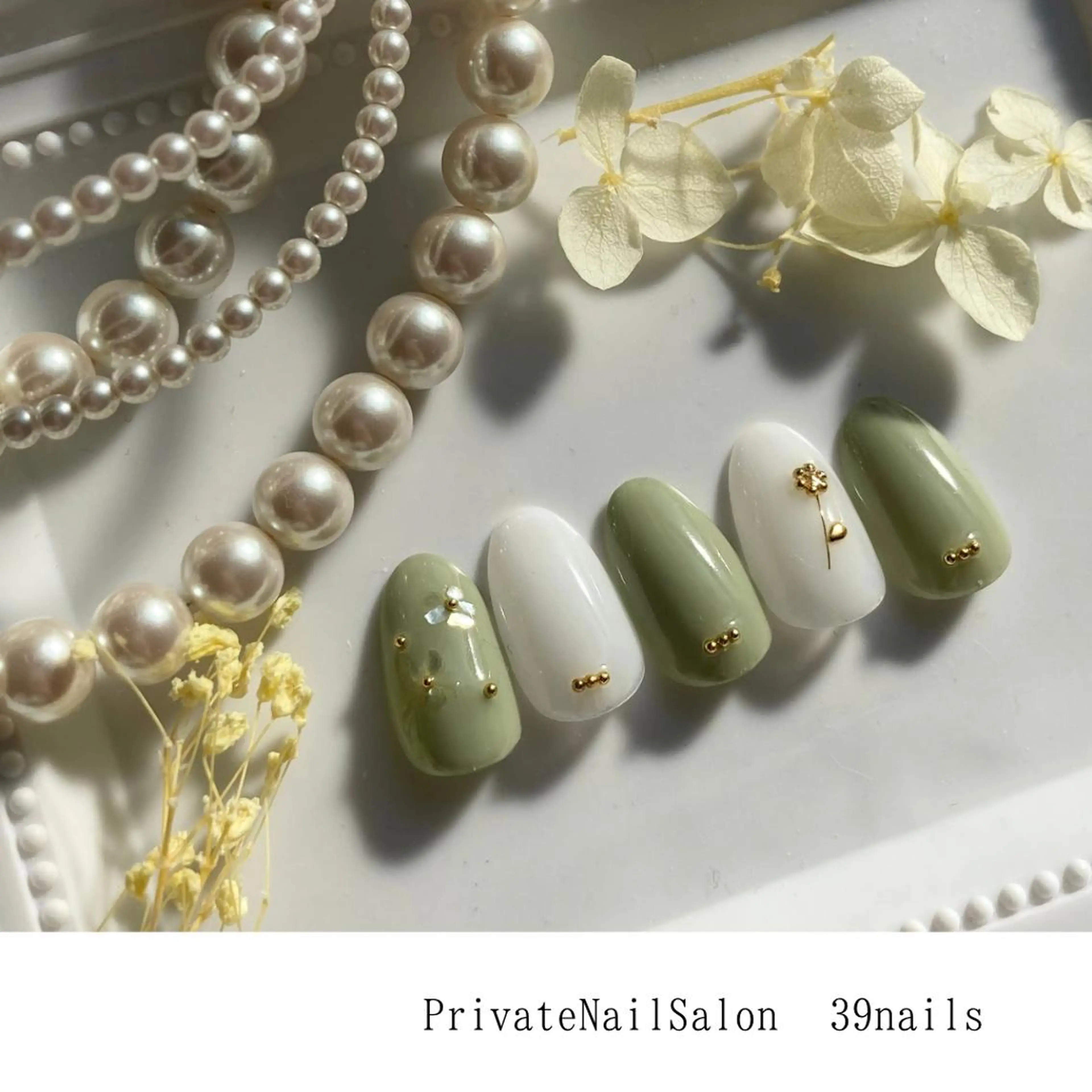 ネイル フラワーネイル オフィスネイル ワンカラーネイル シンプルネイル 39-nails EharaMikuのネイルデザイン