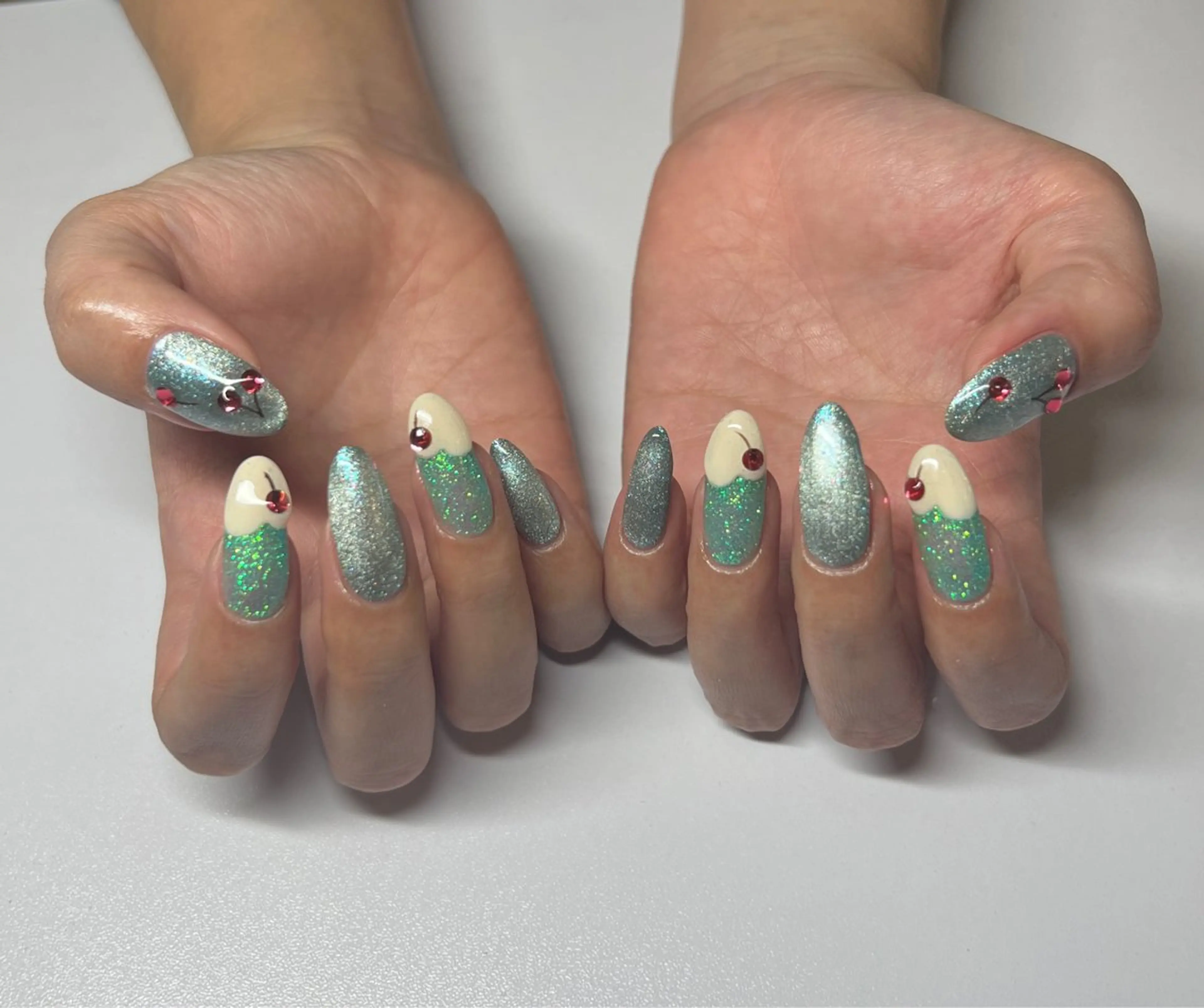 ネイル アートネイル ハンドネイル いちじゅう あおいのネイルデザイン