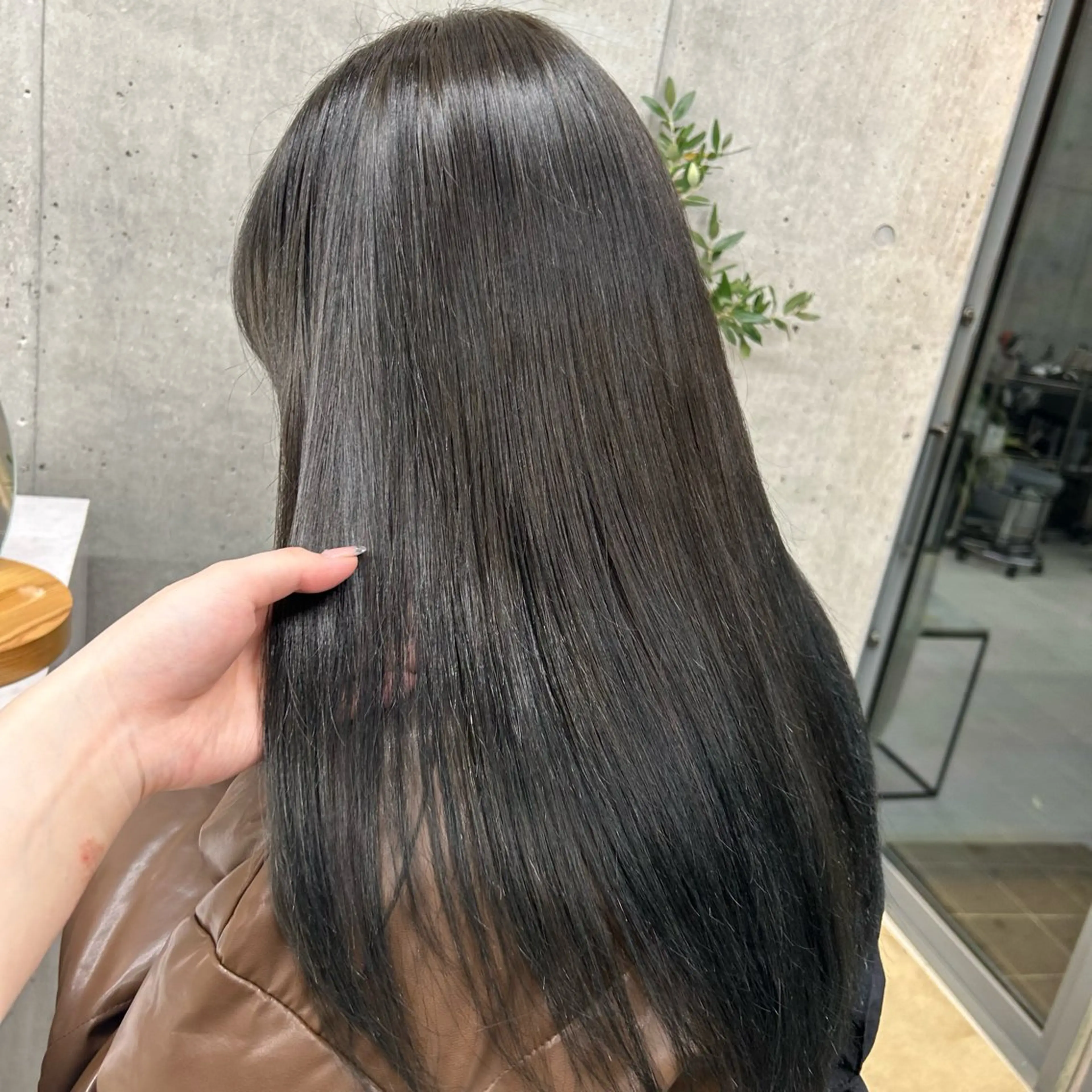 ロング ヘアカラー トリートメント LOE Yuuka/42🩵のヘアスタイル