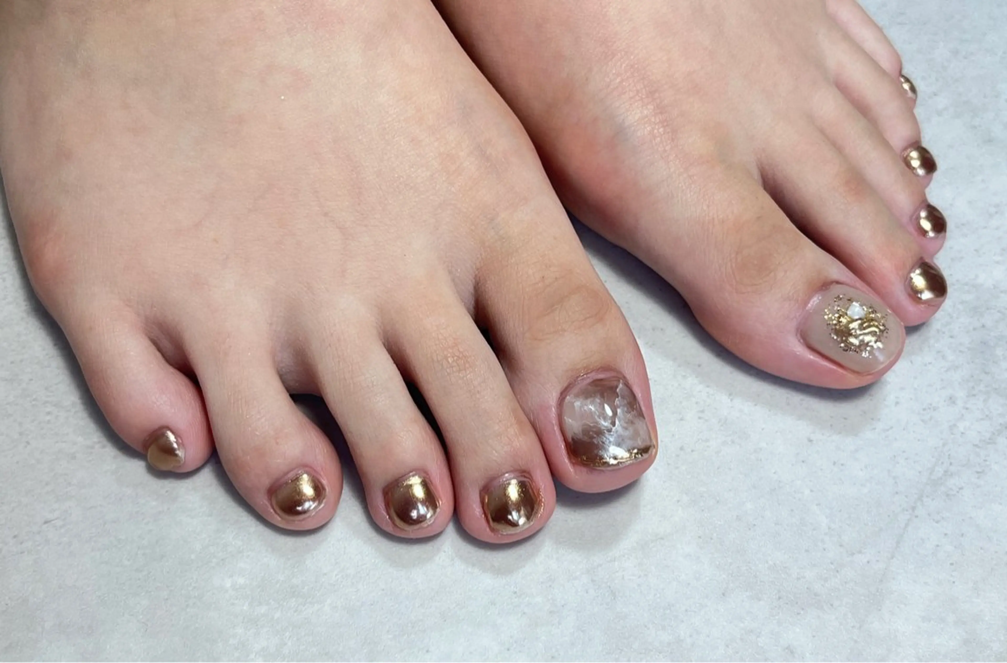 ネイル cie/42° NIJINAのネイルデザイン