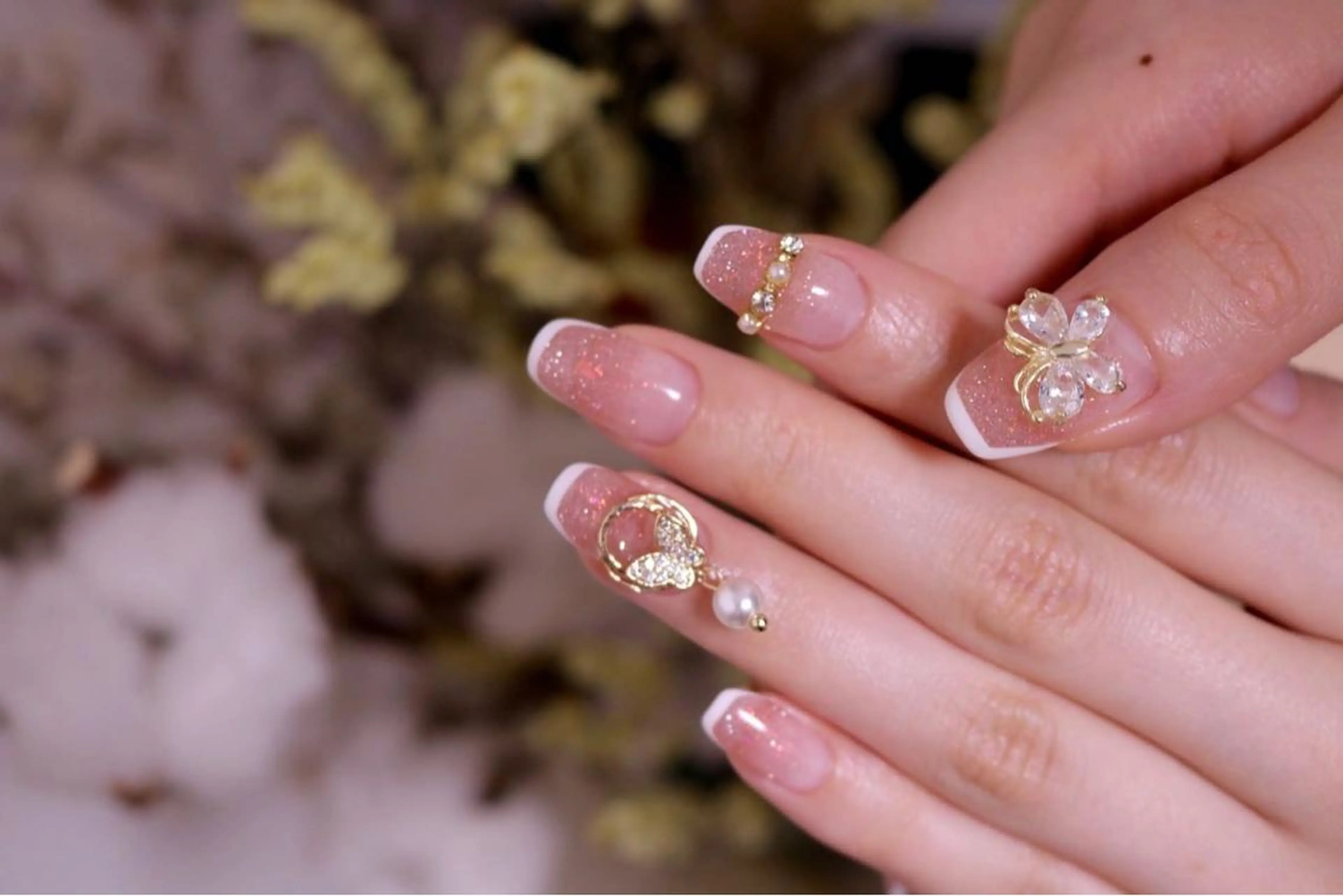 ネイル ハンドネイル MH Nailのネイルデザイン