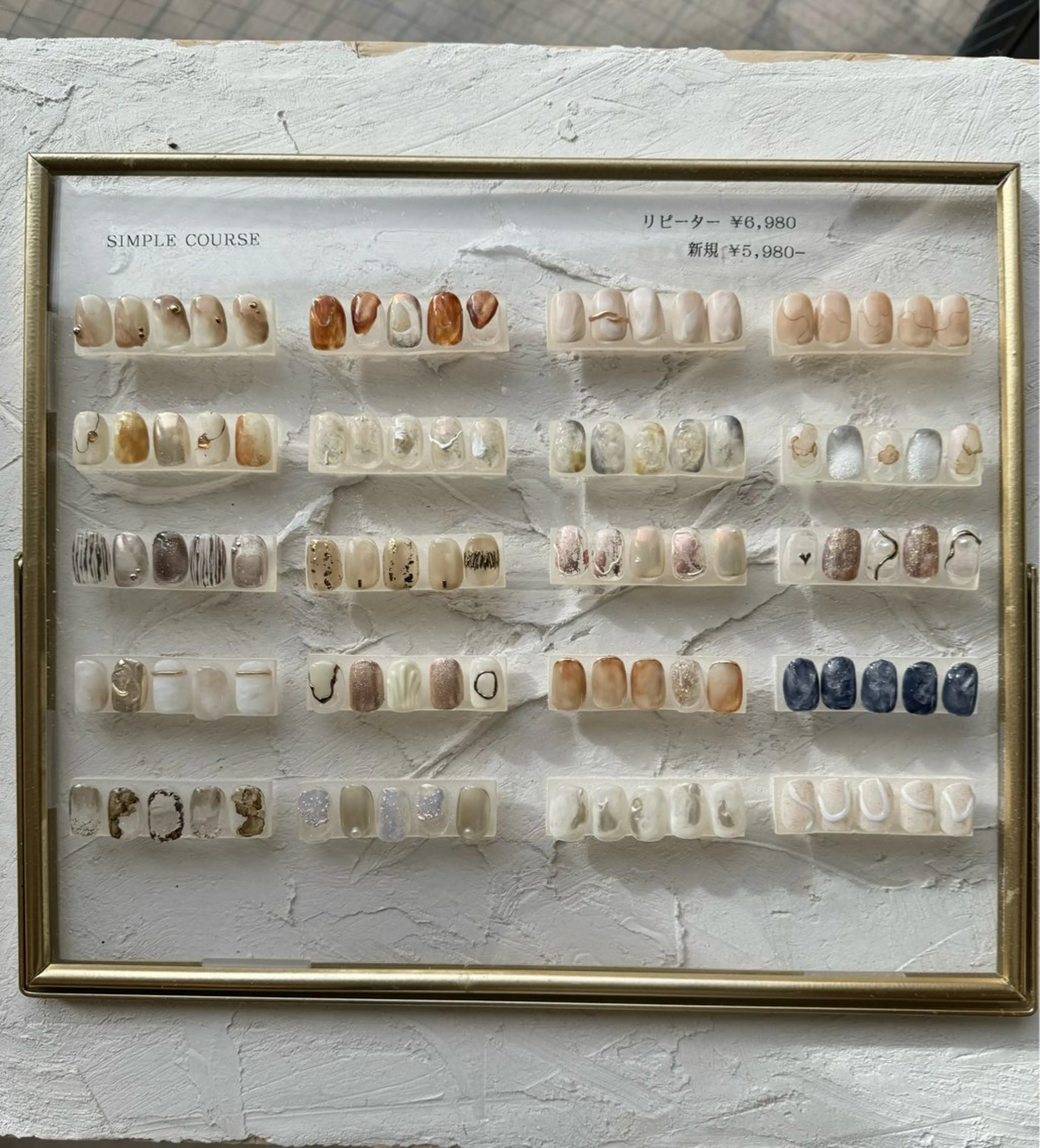 ネイル le  nail edition天神店所属・le MAIKA 天神のネイルデザイン