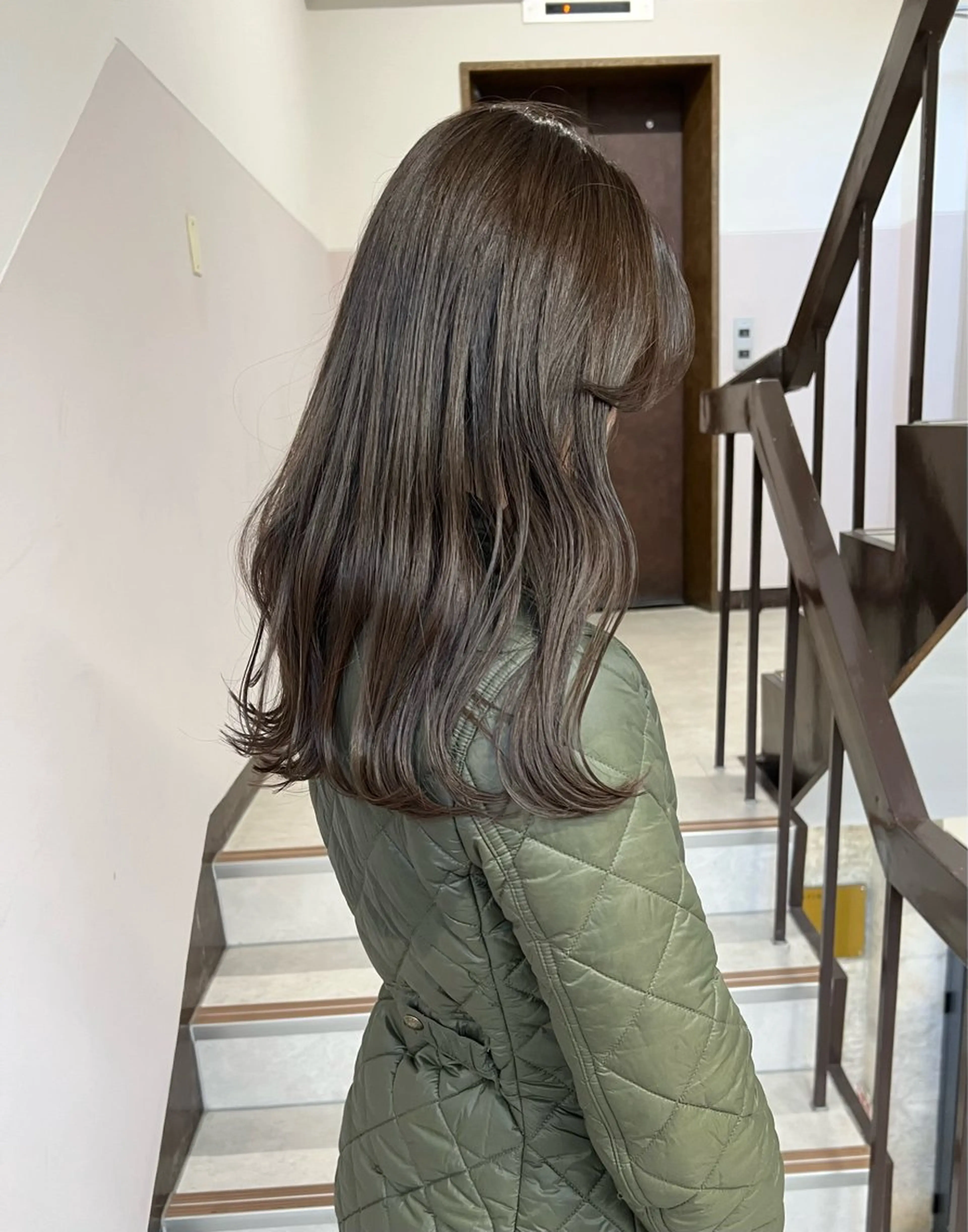 セミロング カラー ヘアカラー 樫原裕二/レイヤー カット/透明感カラーのヘアスタイル