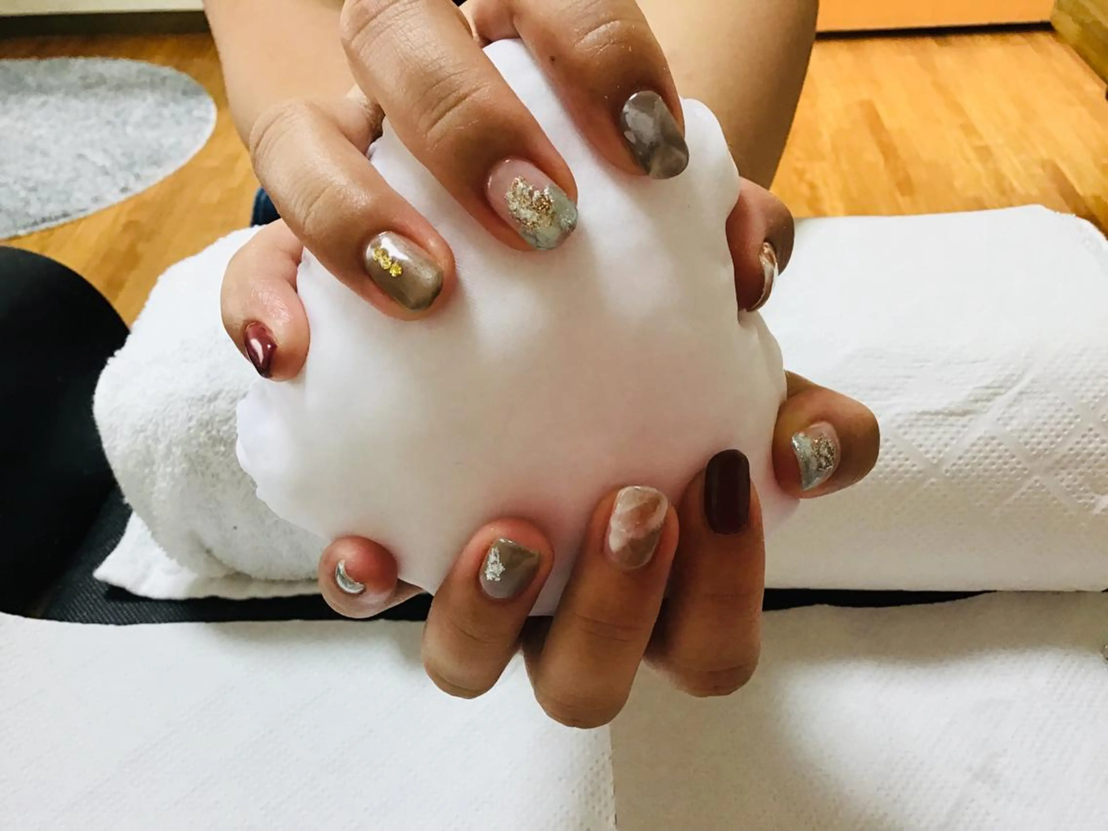 ネイル ニュアンスネイル gui amichanのネイルデザイン