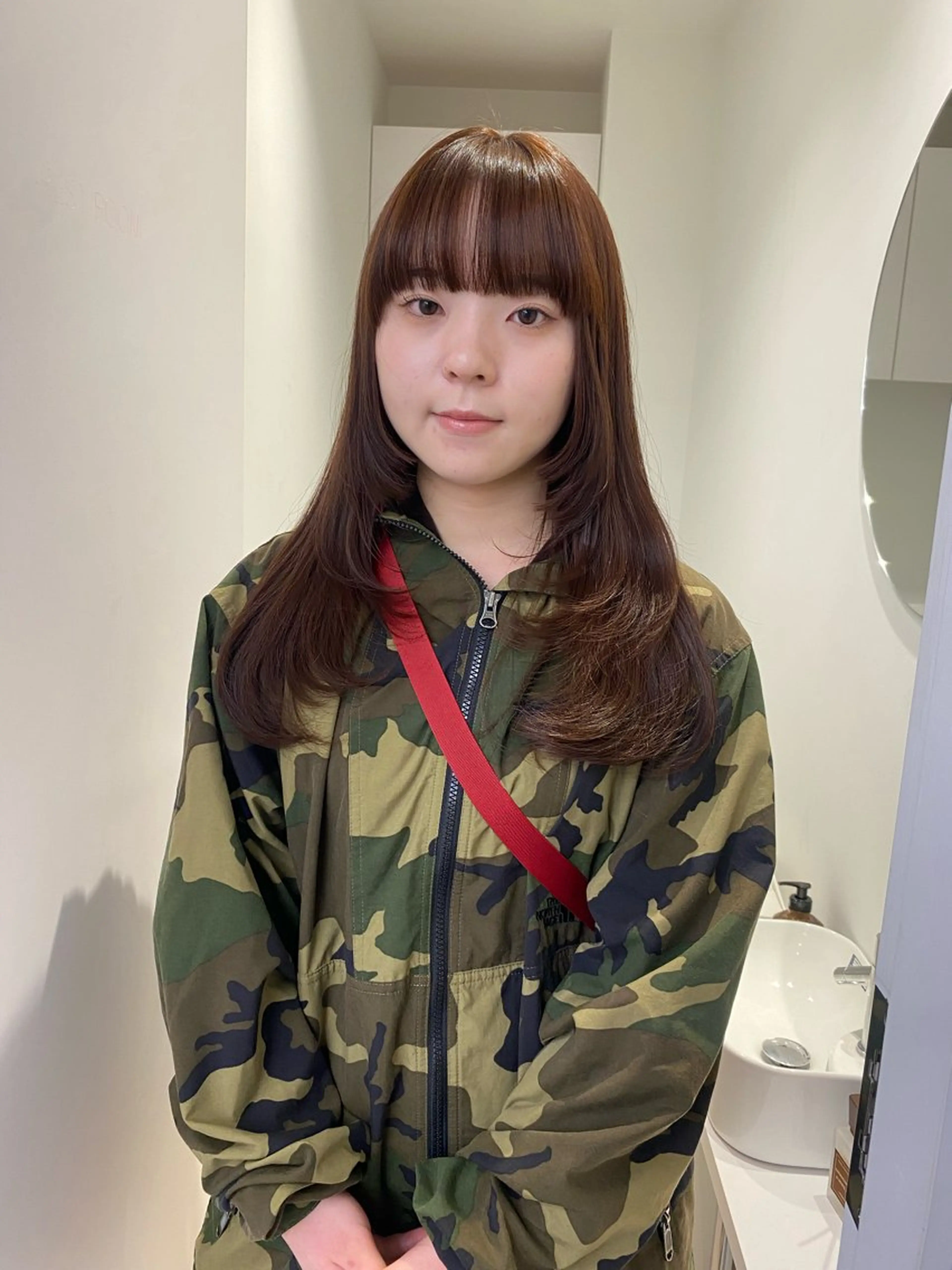 ロング カラー ヘアカラー hinaka .のヘアスタイル