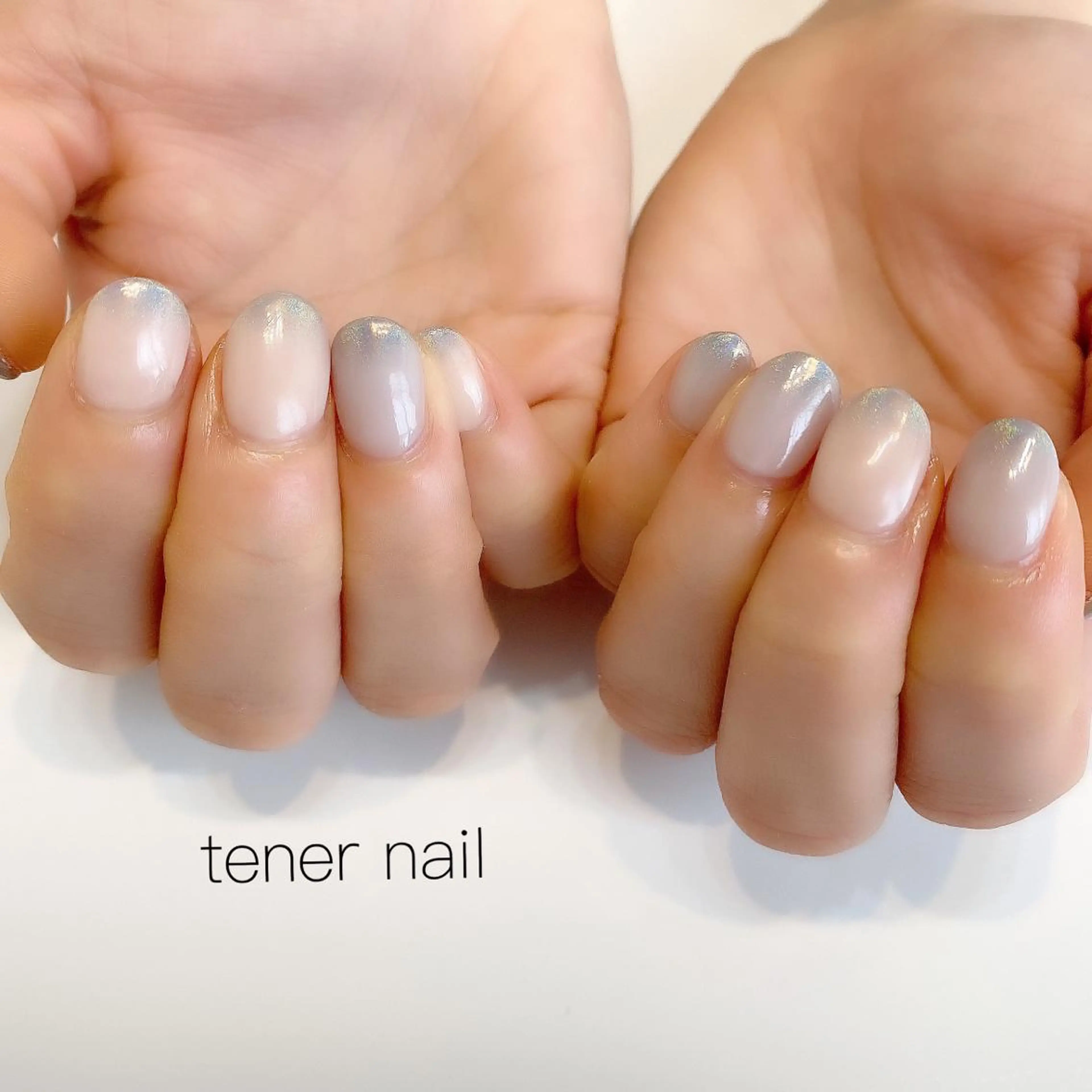 ネイル グラデーション ホワイト テネルネイル tener nailのネイルデザイン
