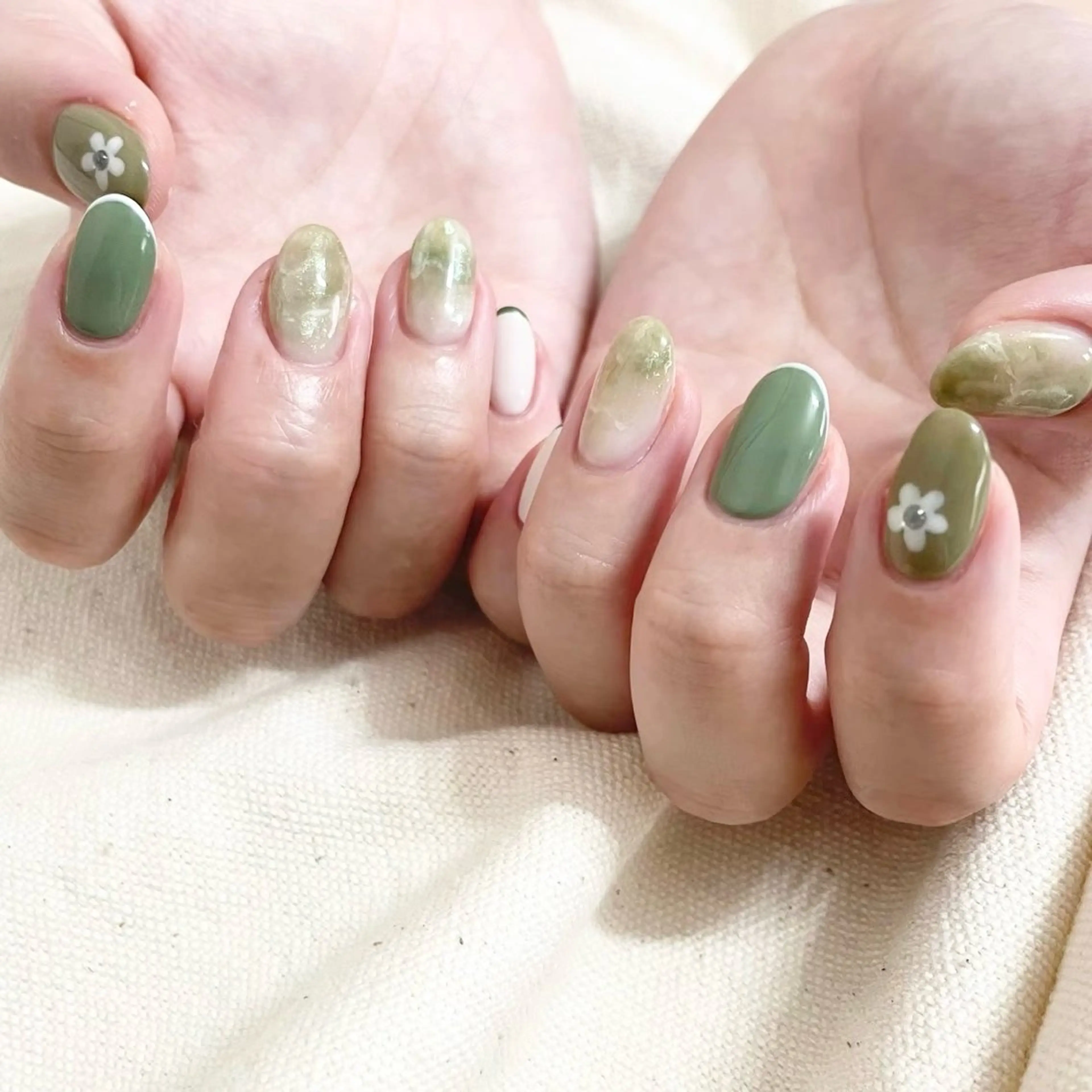 ネイル 持ち込み ショートネイル ハンドネイル usagi nailのネイルデザイン