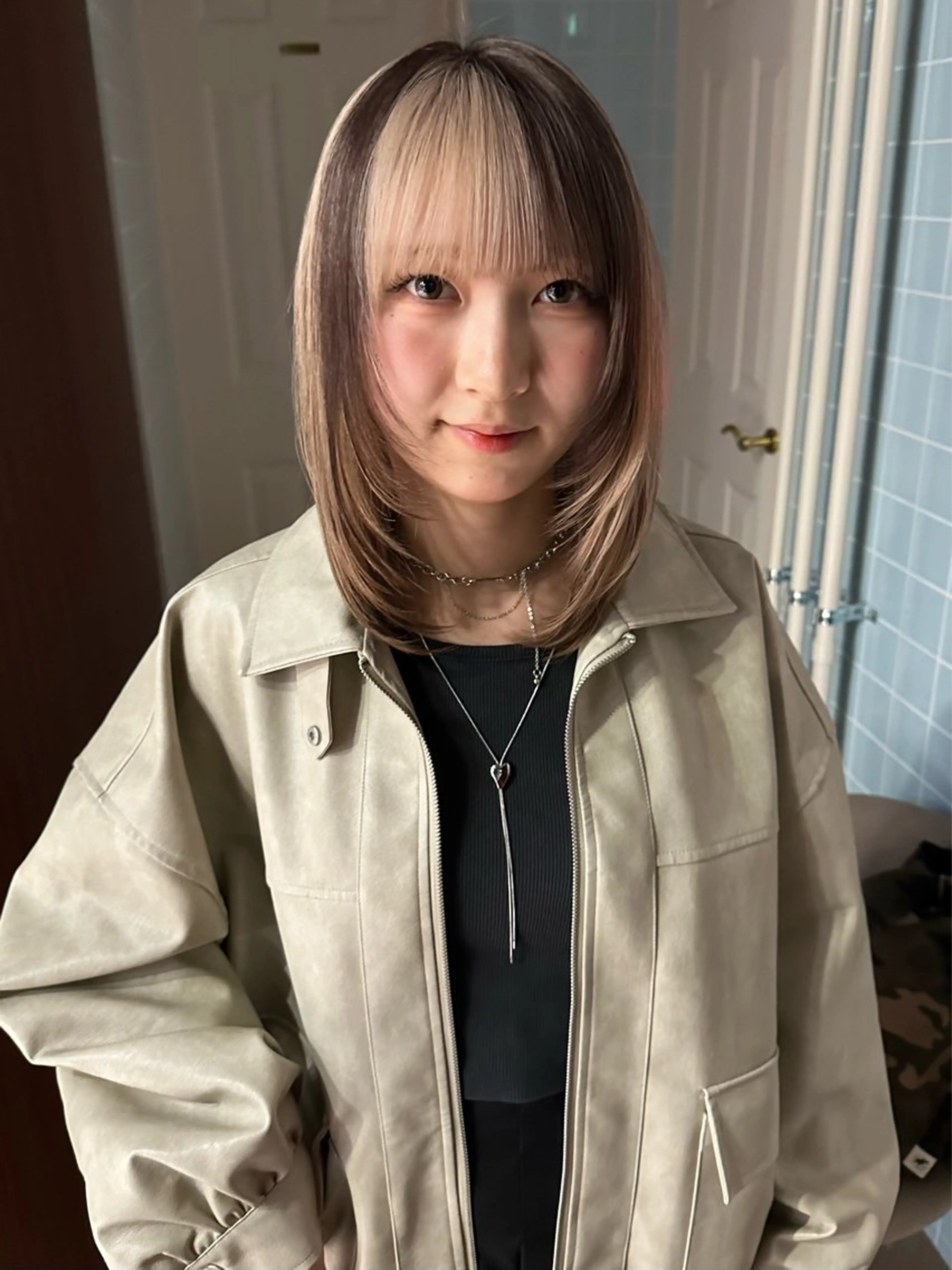 ミディアム カラー ブリーチ ブラウンカラー デザインカラー レイヤーカット カット ヘアカラー トリートメント エクステ cope'u ROWEN所属・ウルフ/レイヤー/ 渋谷🔮Yudaiのヘアスタイル