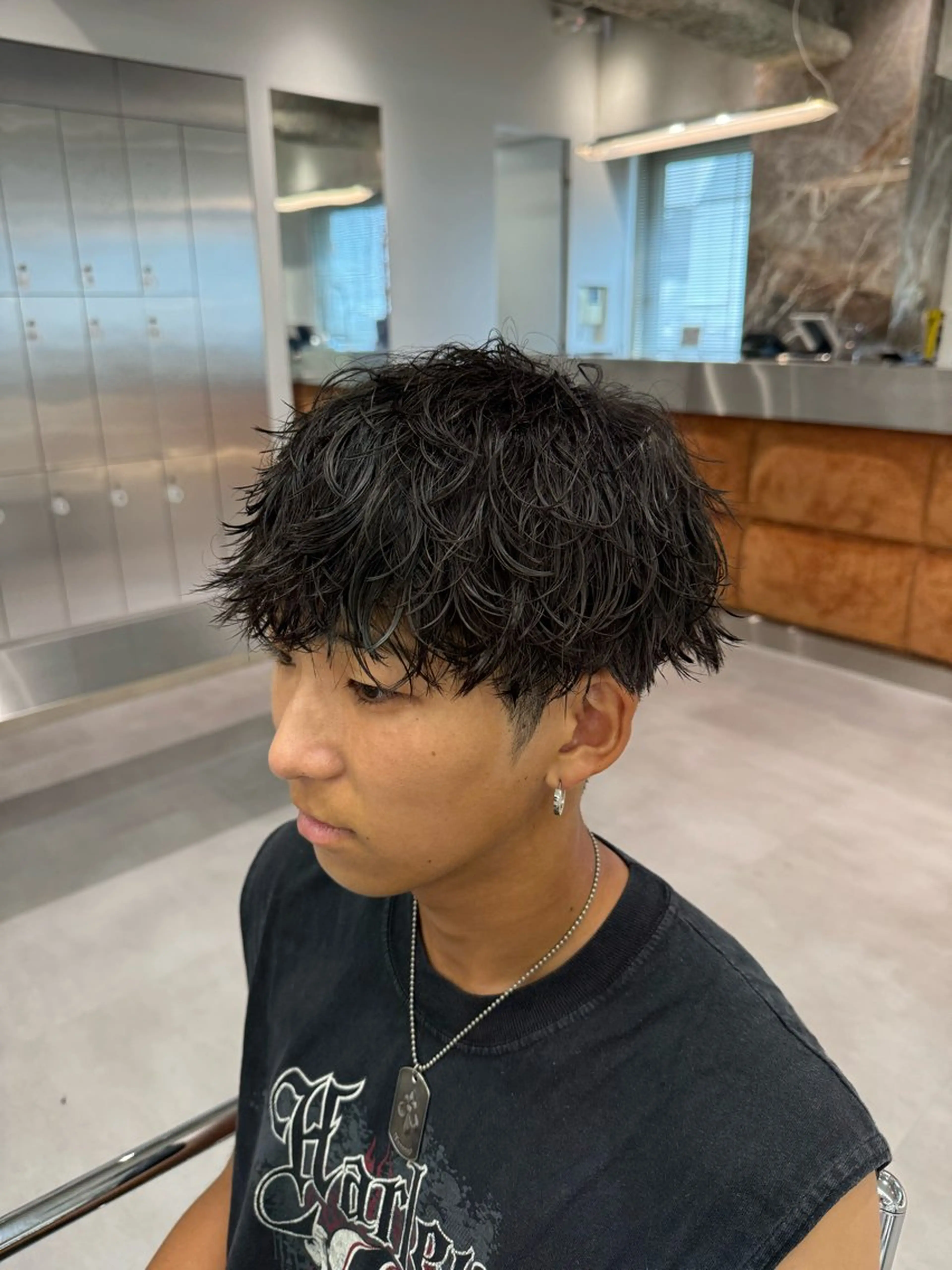 ショート パーマ メンズ 波巻きスパイラルパー マ/シャドウパーマ駿のヘアスタイル