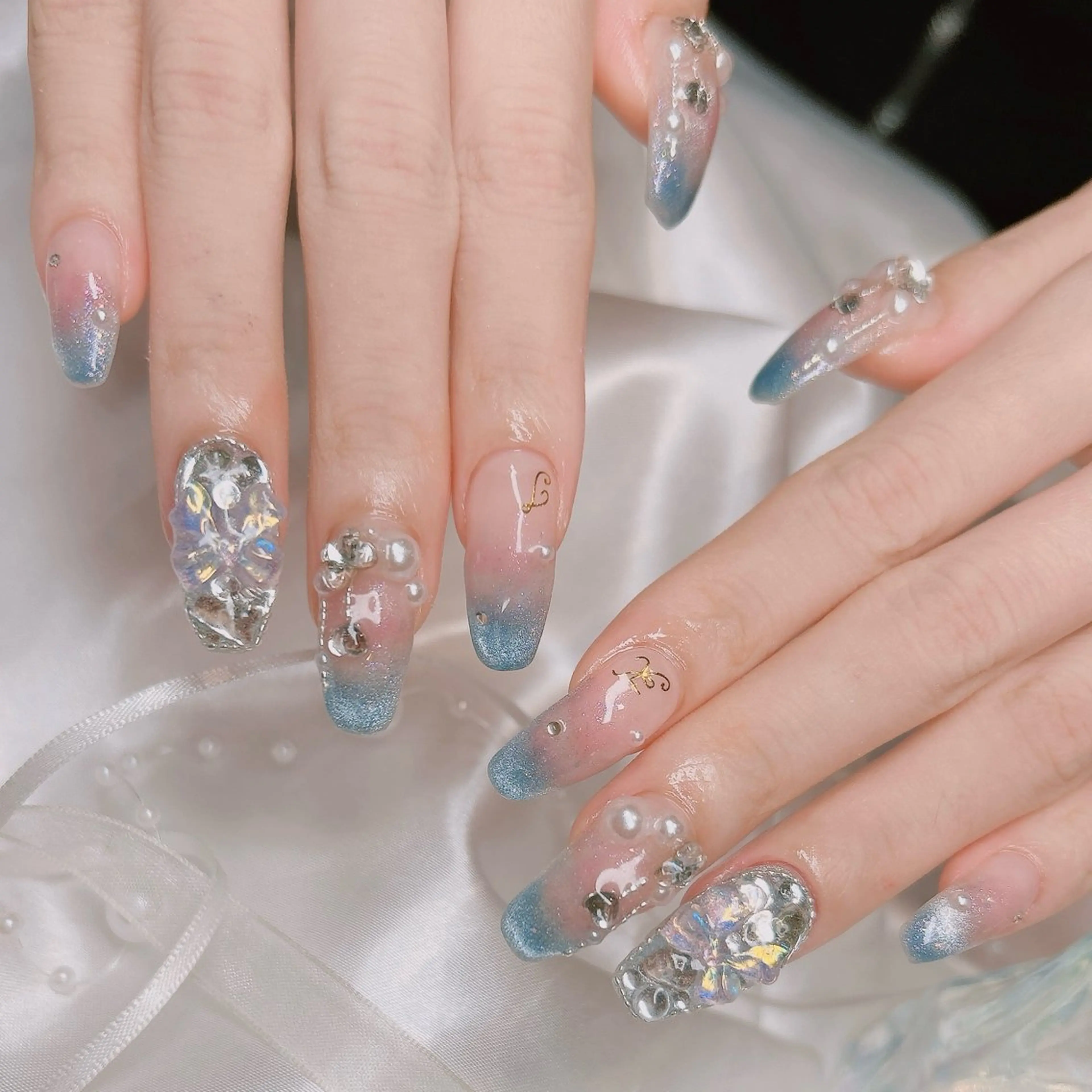 ネイル 水色 マグネットネイル リボン ハンドネイル junna 金山.東別院.上前津のネイルデザイン