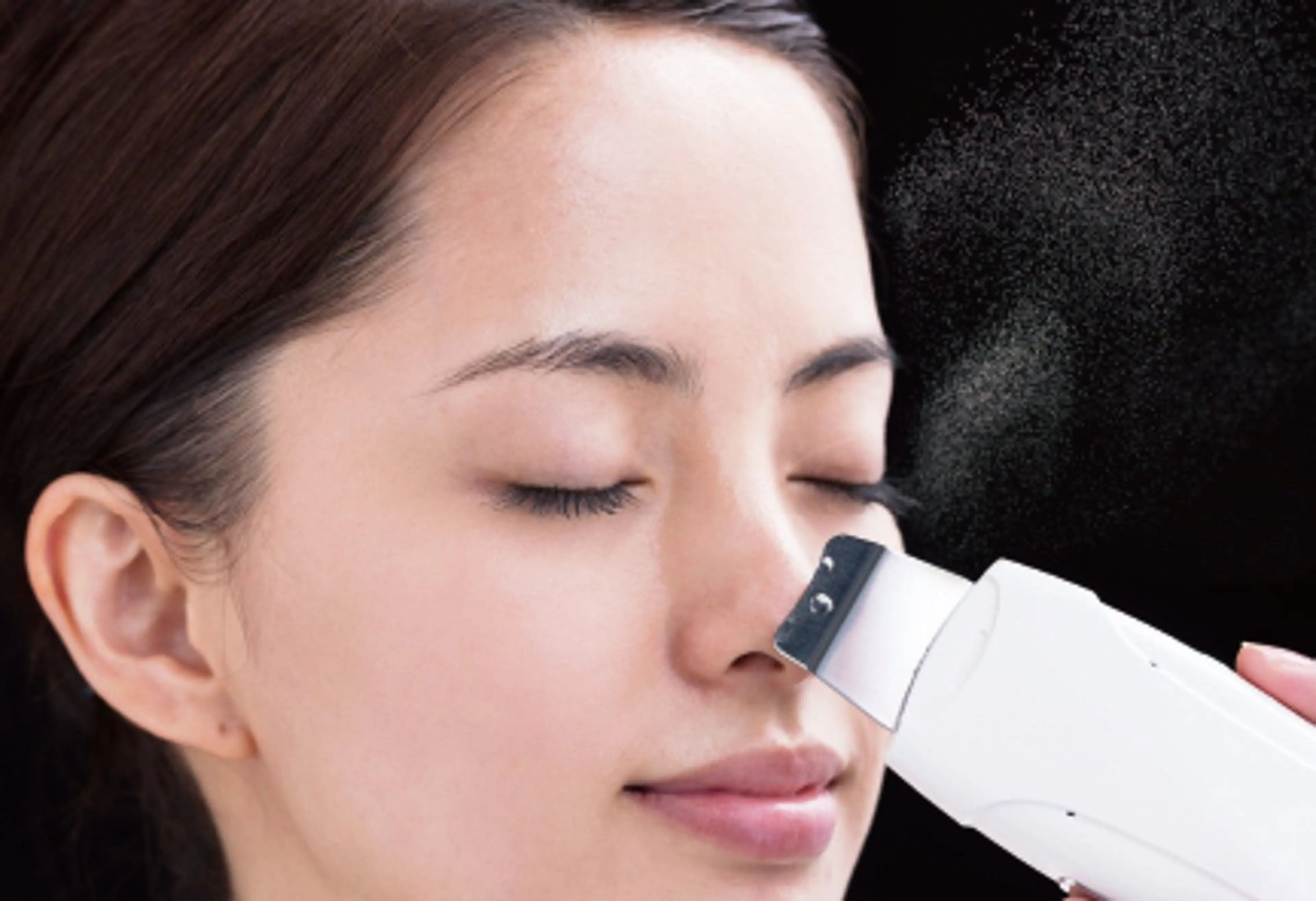 ROR所属・ROR Nanaのネイルデザイン