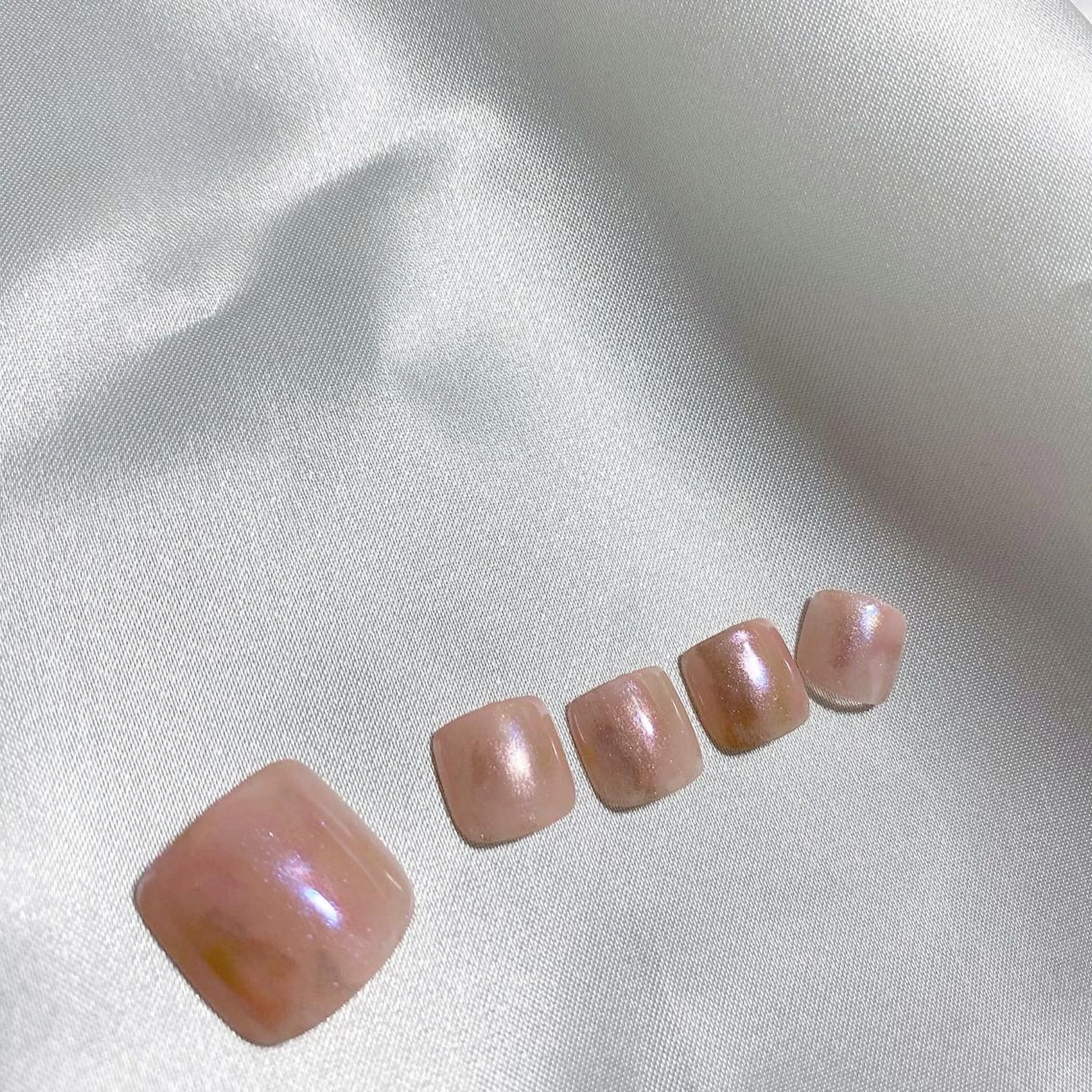 ネイル フットネイル シンプルネイル loulou _nail所属・葛西 知佳のネイルデザイン