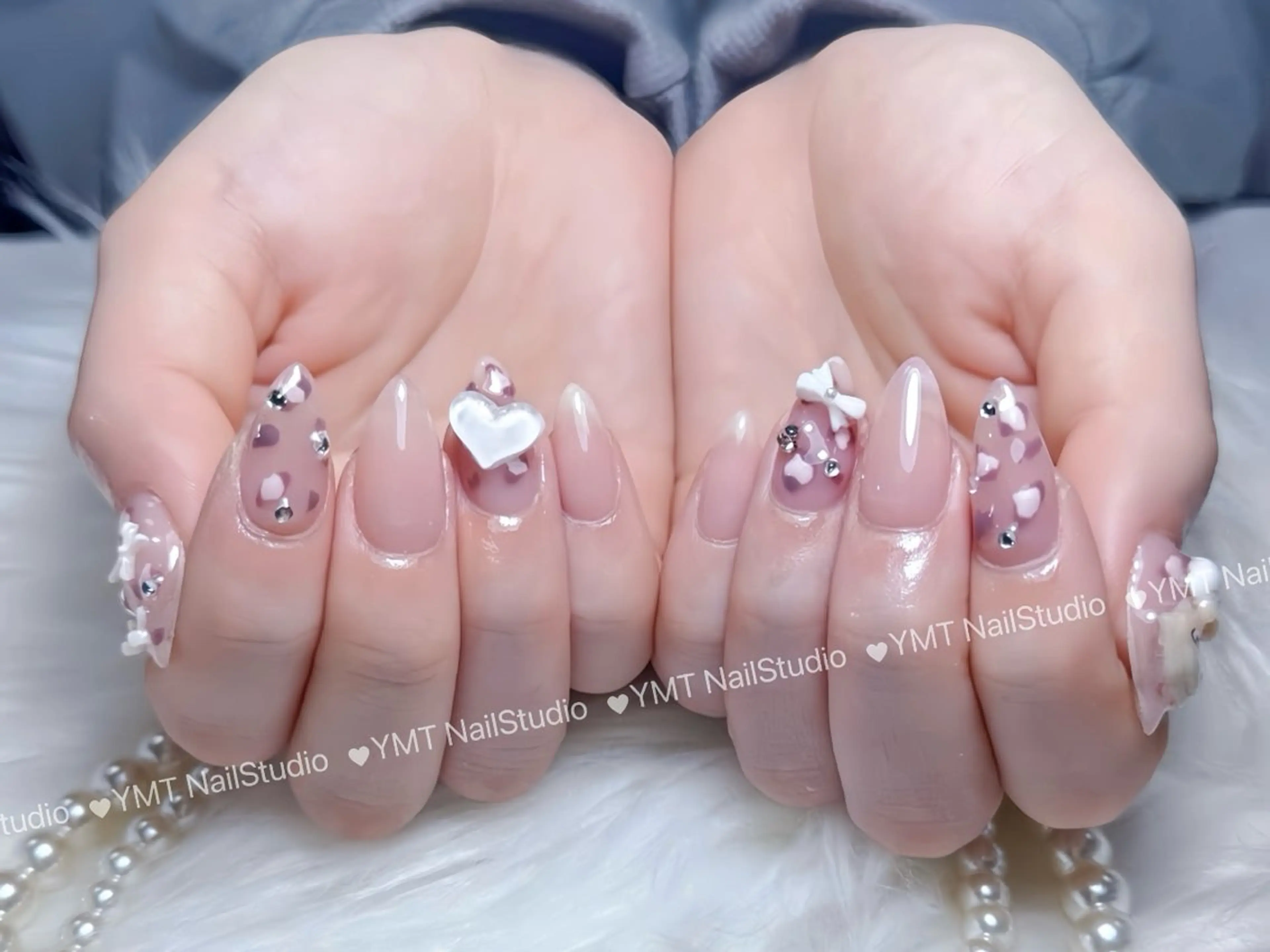 ネイル 長さ出し フットネイル ジェルネイル 韓国ネイル マグネットネイル ハンドネイル YMT． NailStudioのネイルデザイン