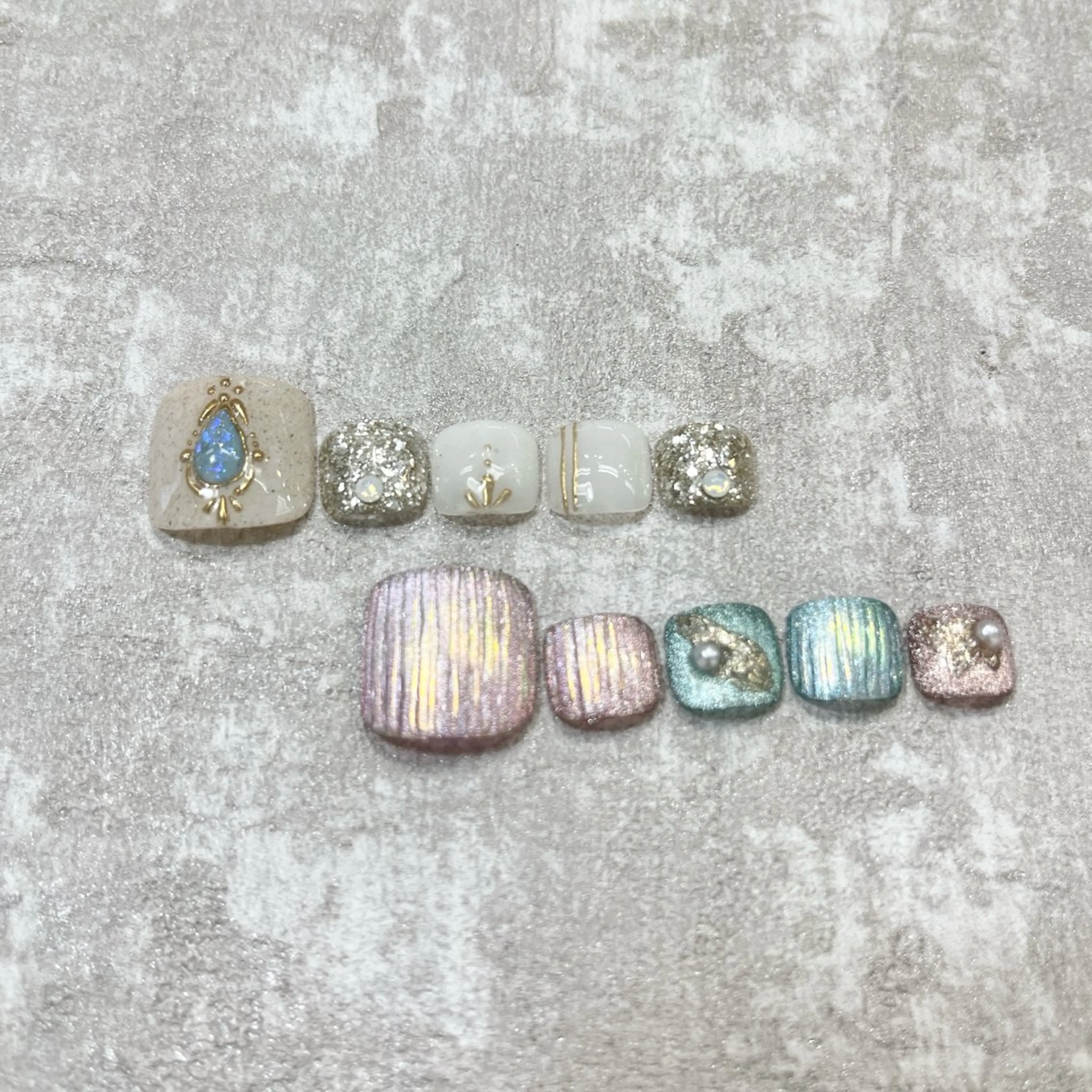 ネイル 大島 玲奈のネイルデザイン