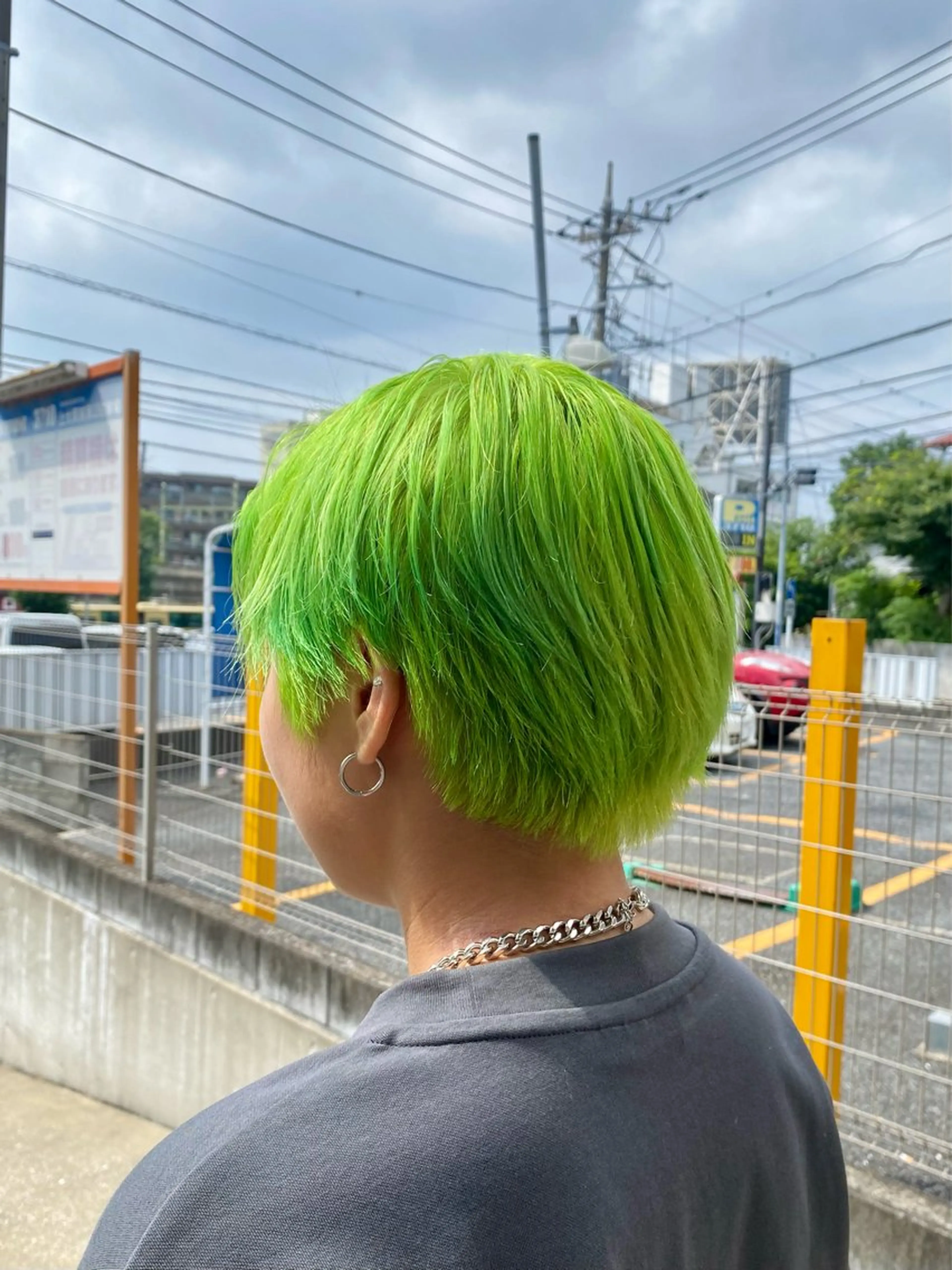 ショート カラー ブリーチ ヘアカラー トリートメント メンズパーマ・ カット モリヤ🌺のヘアスタイル