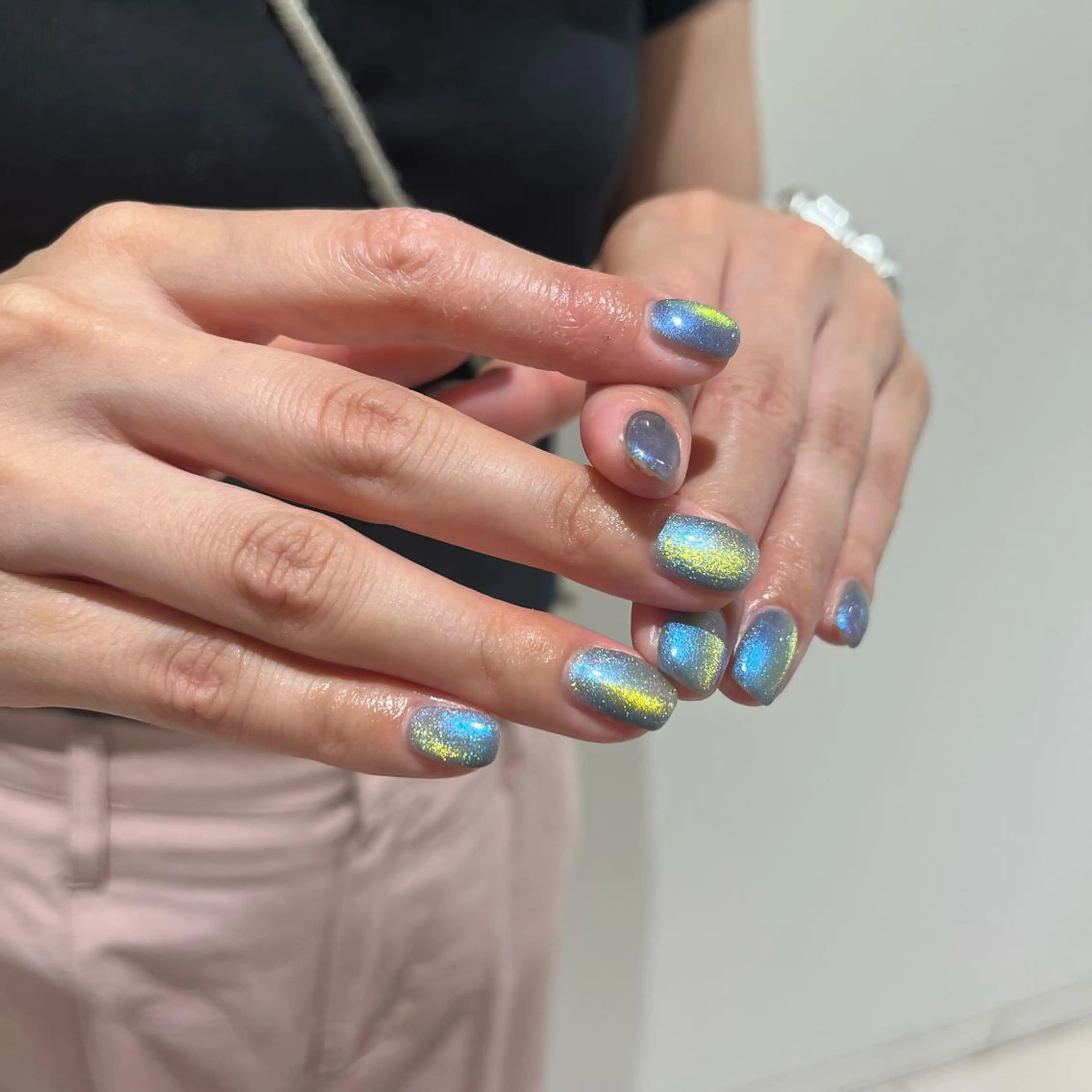 ネイル マグネットネイル ハンドネイル mano+所属・haruka 🐈のネイルデザイン