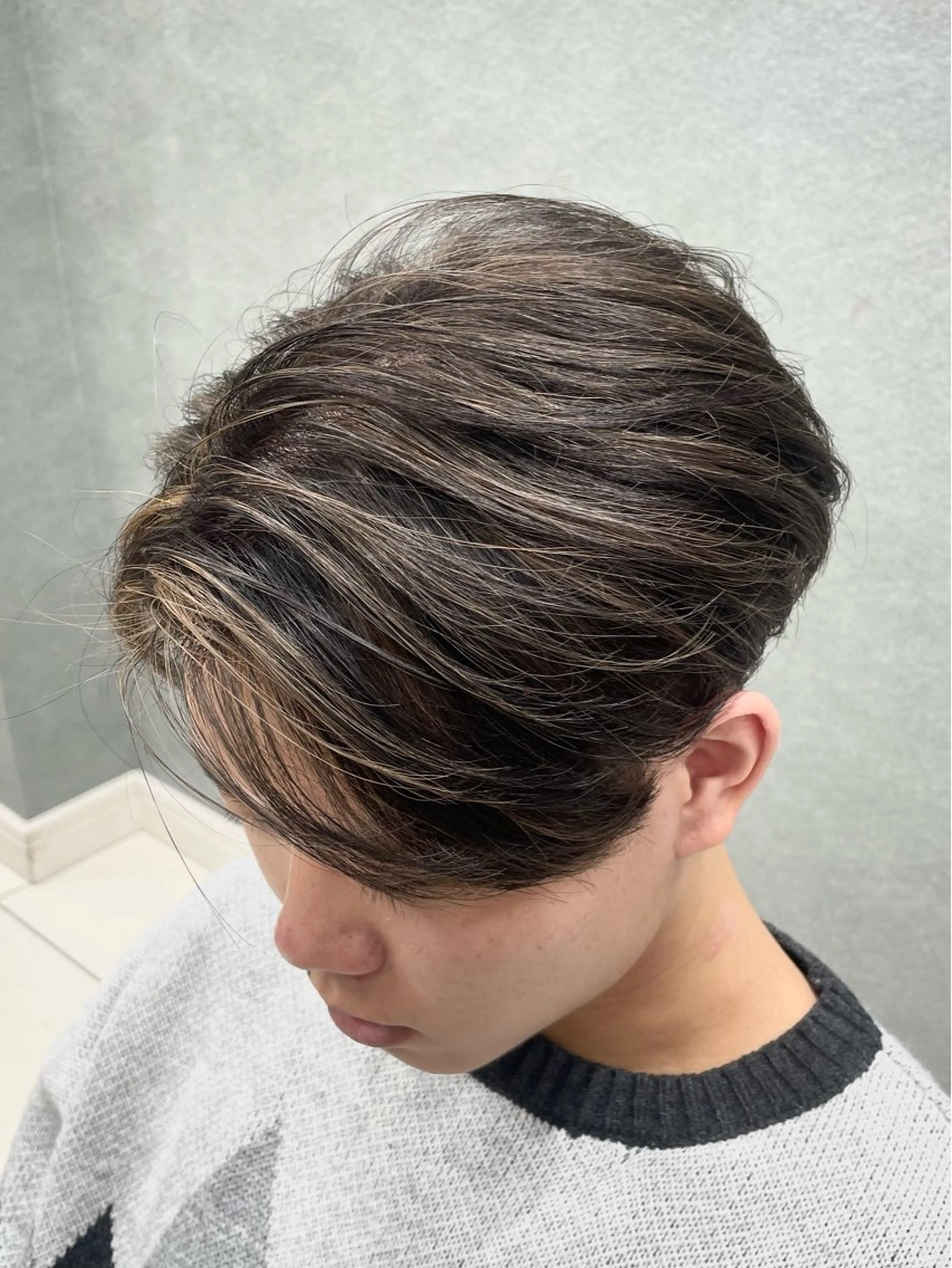 カラー メンズ ヘアカラー トリートメント メンズブリーチカラー /NAOのヘアスタイル