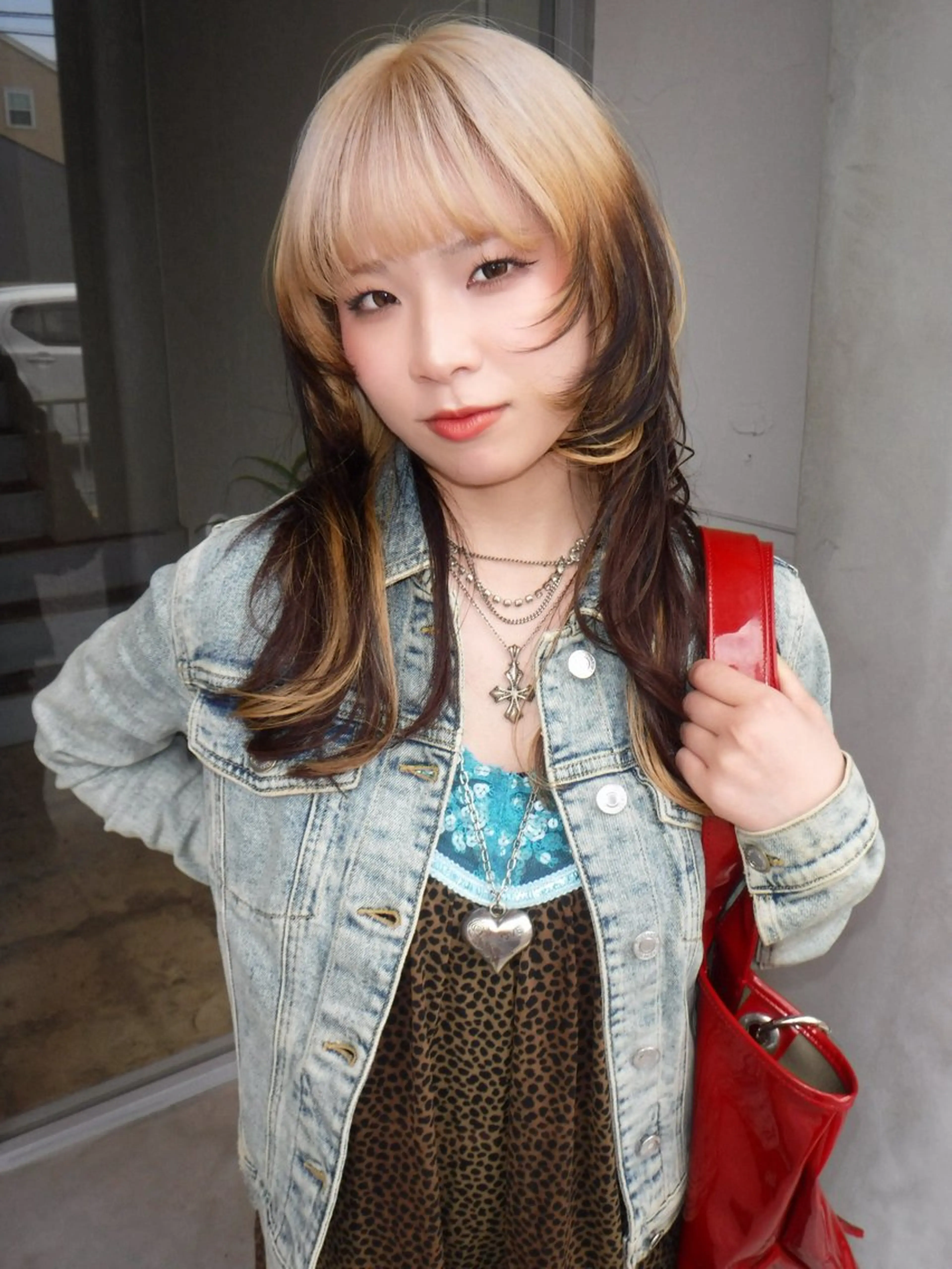 セミロング カット ヘアカラー レイヤーカット/ ダブルカラーサクライのヘアスタイル