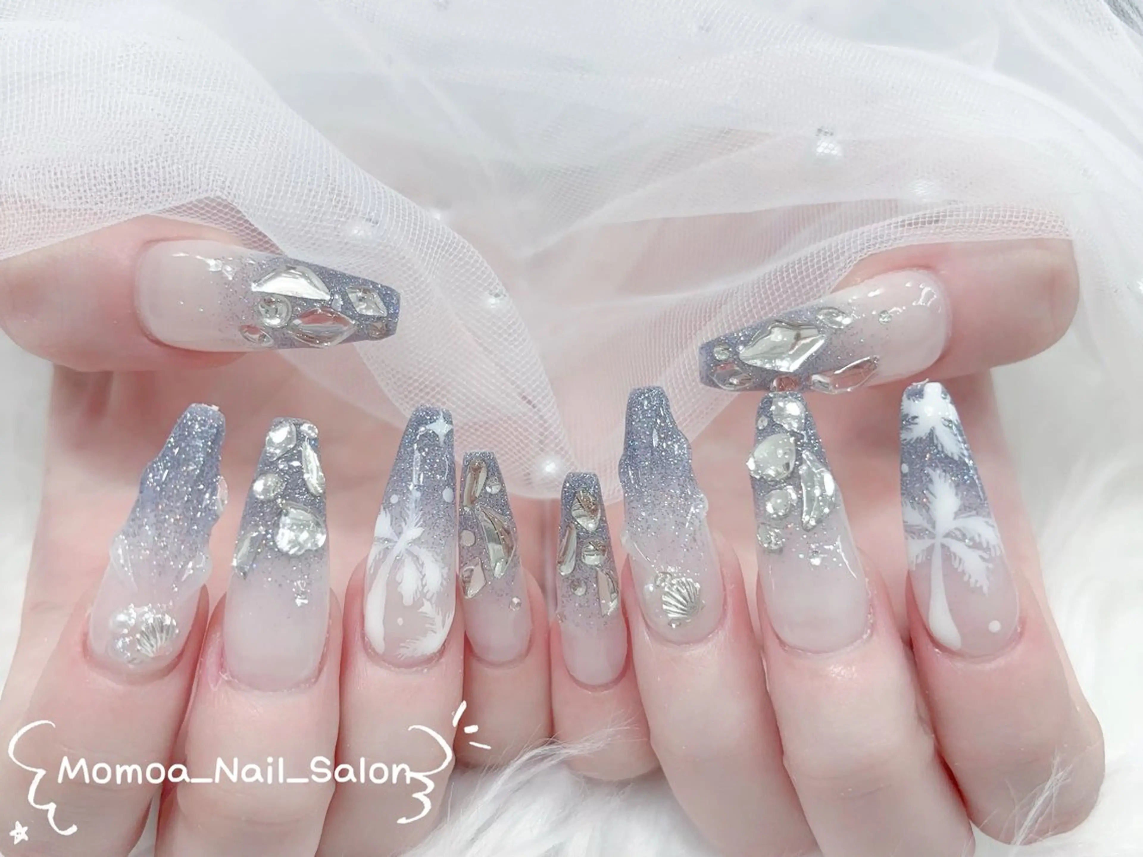 ネイル 成人式 ロングネイル マグネットネイル 大理石ネイル(マーブル) 持ち込み ハンドネイル MoMoA Nail ネイル長さ出し専門店のネイルデザイン