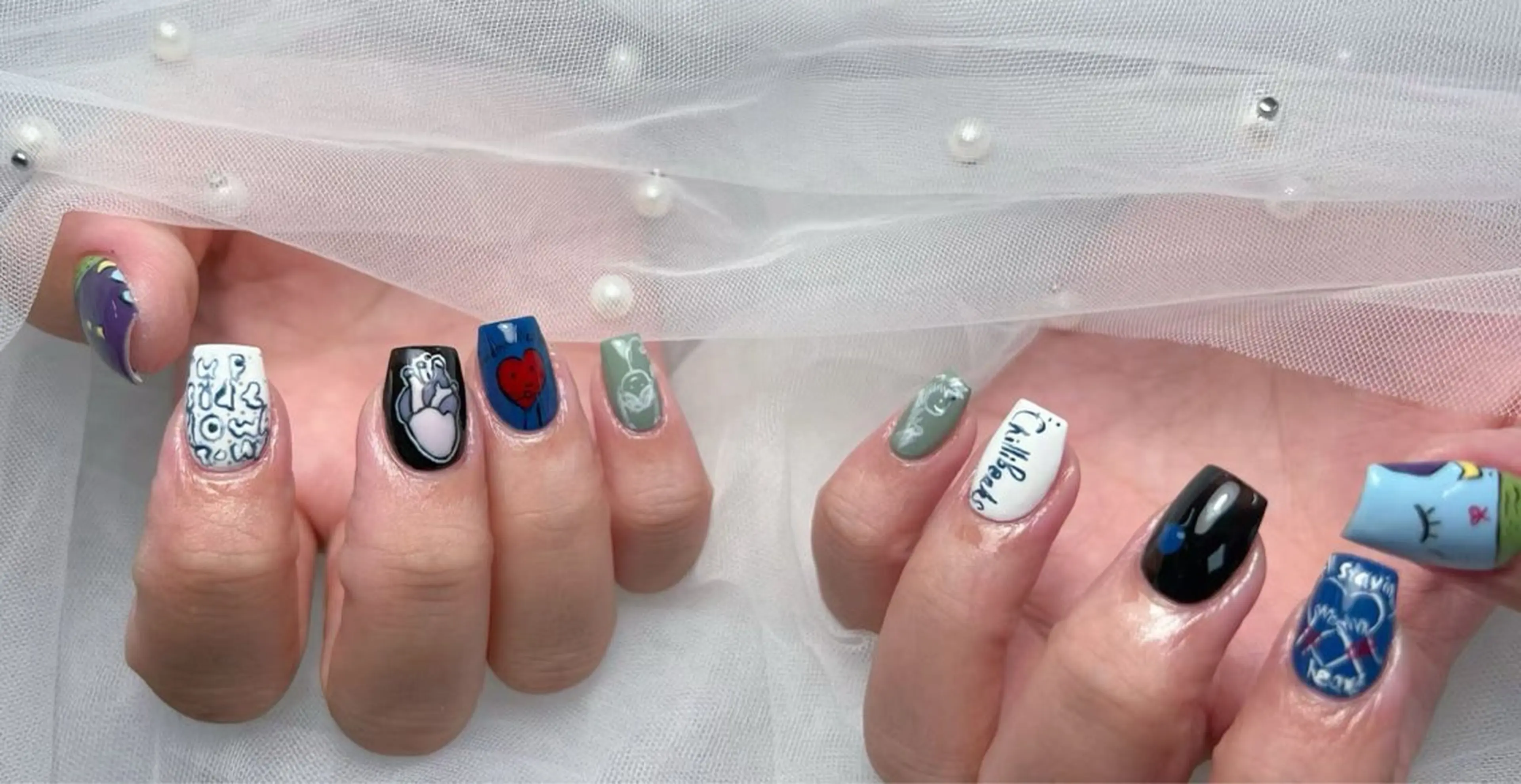 ネイル ハンドネイル ToliyDeliy Nail Salonのネイルデザイン