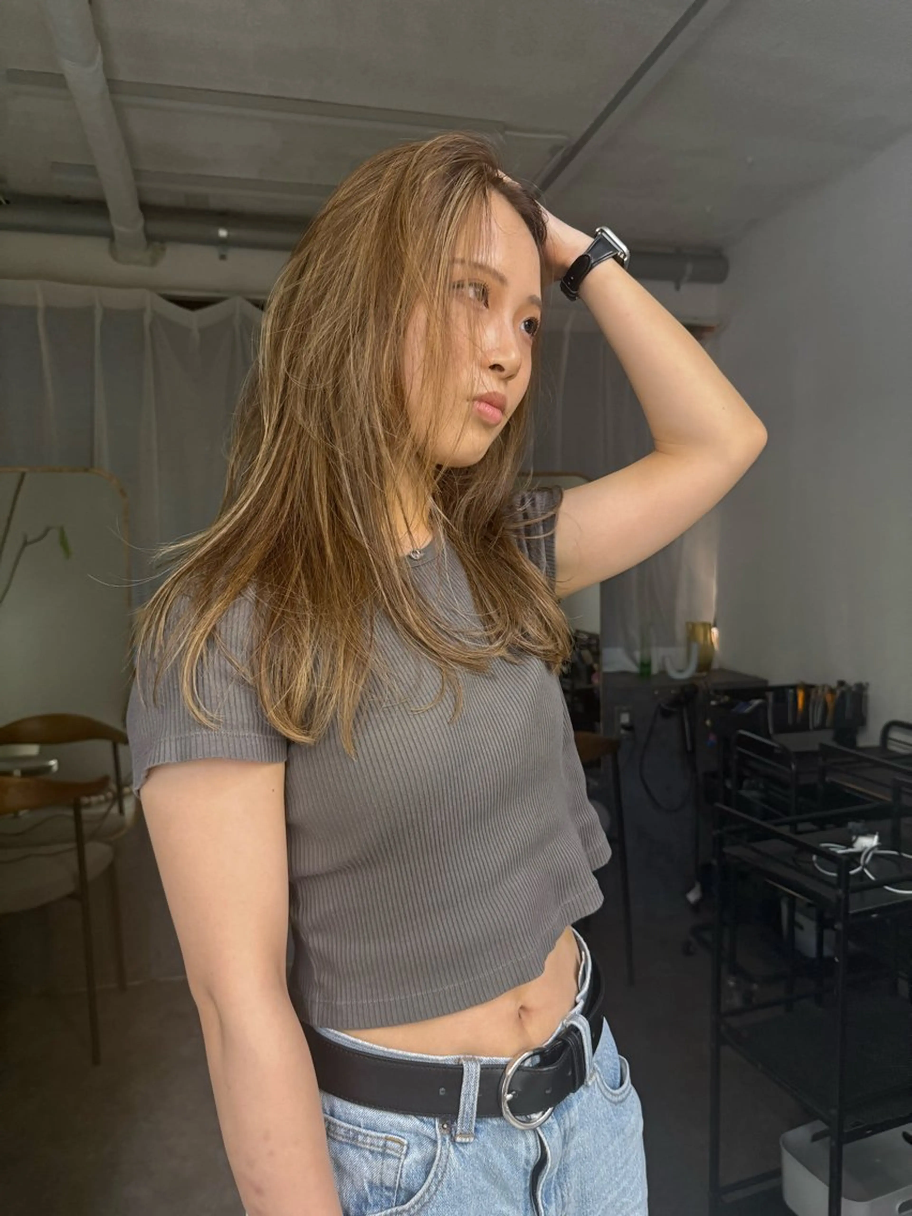 ロング カラー nishido ハイライト/パーマのヘアスタイル