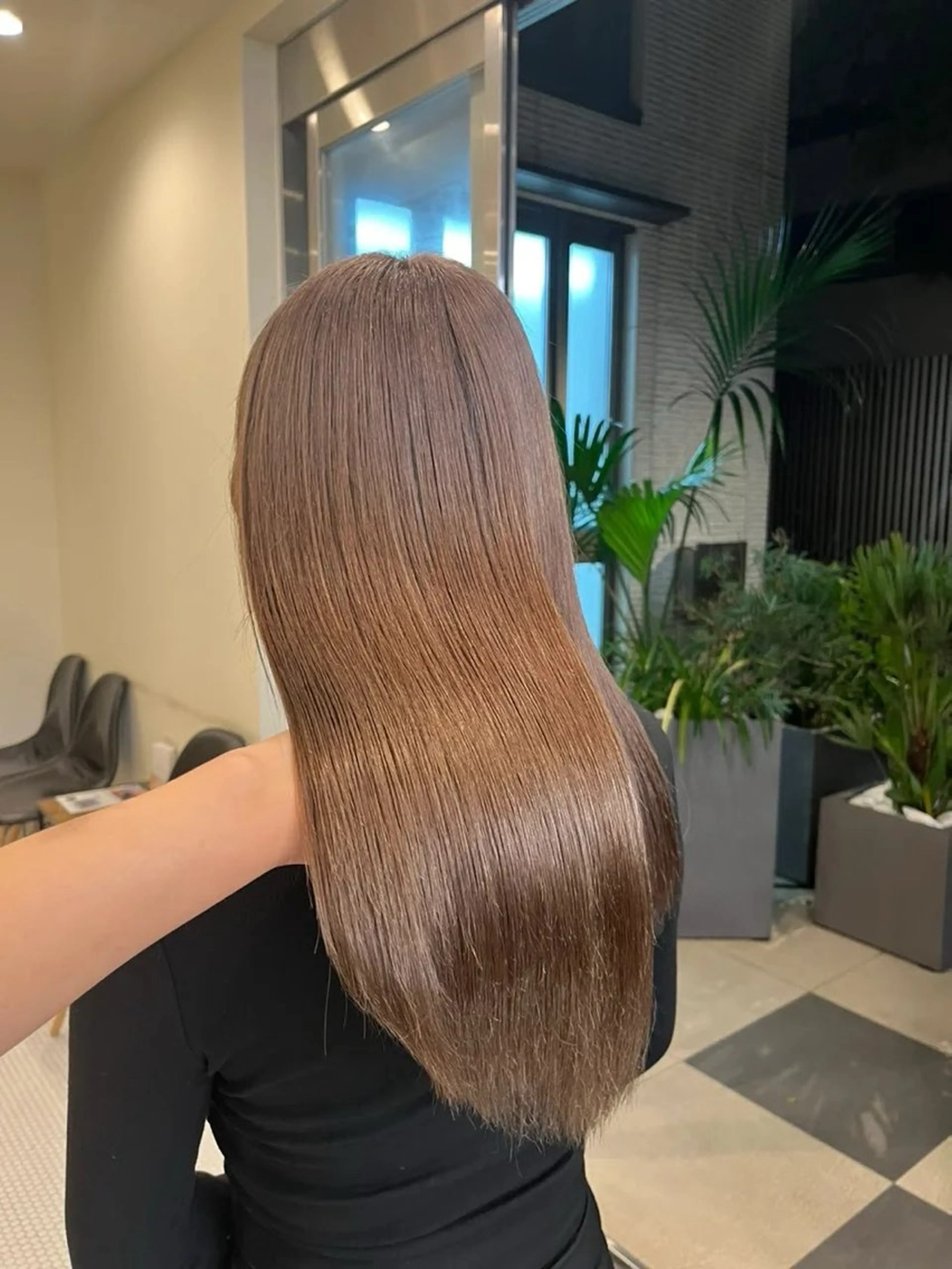 カラー ヘアカラー マアヤ/ハイトーン /ハイレイヤーのヘアスタイル