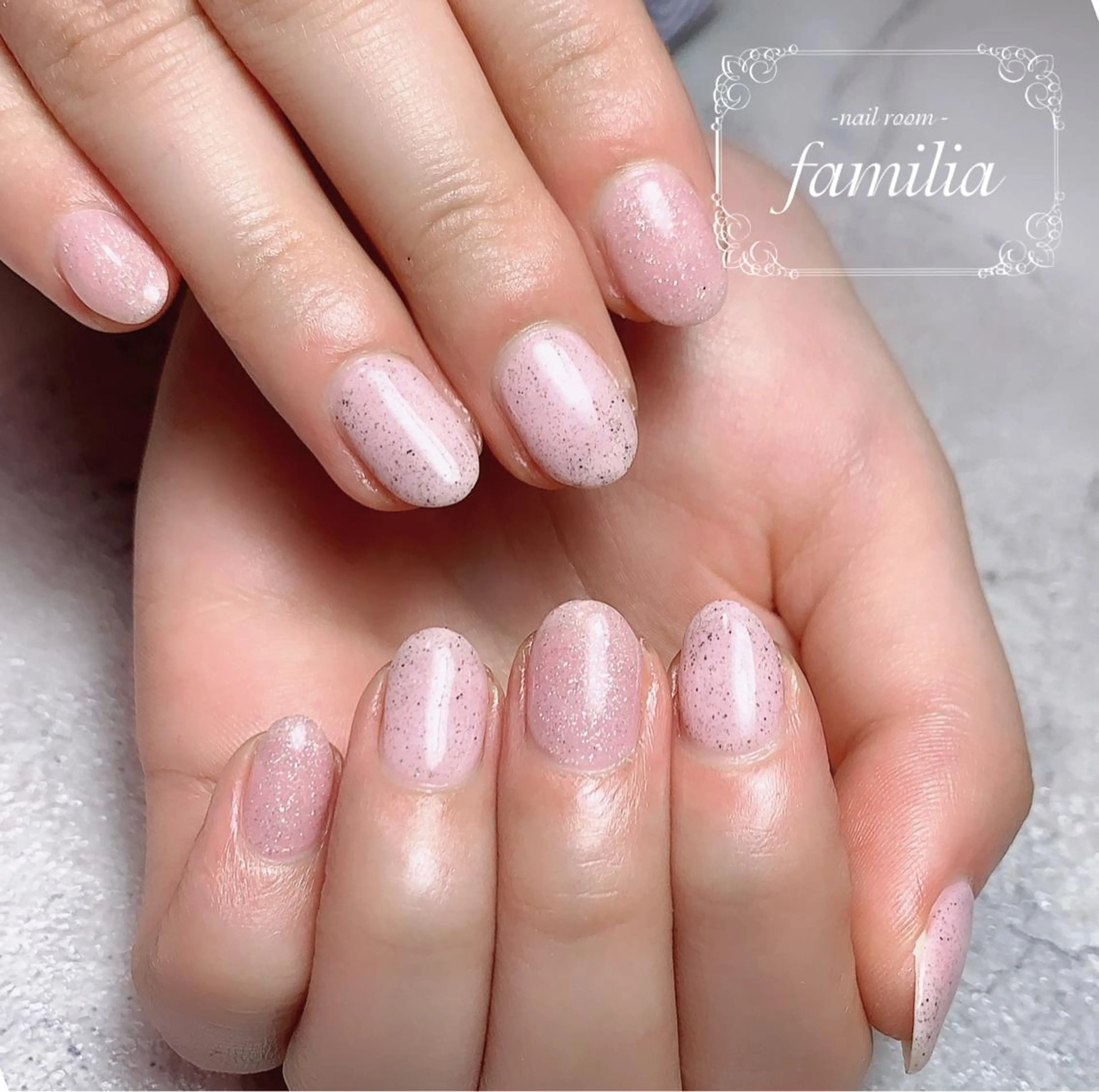 ネイル -nailroom- familiaのネイルデザイン
