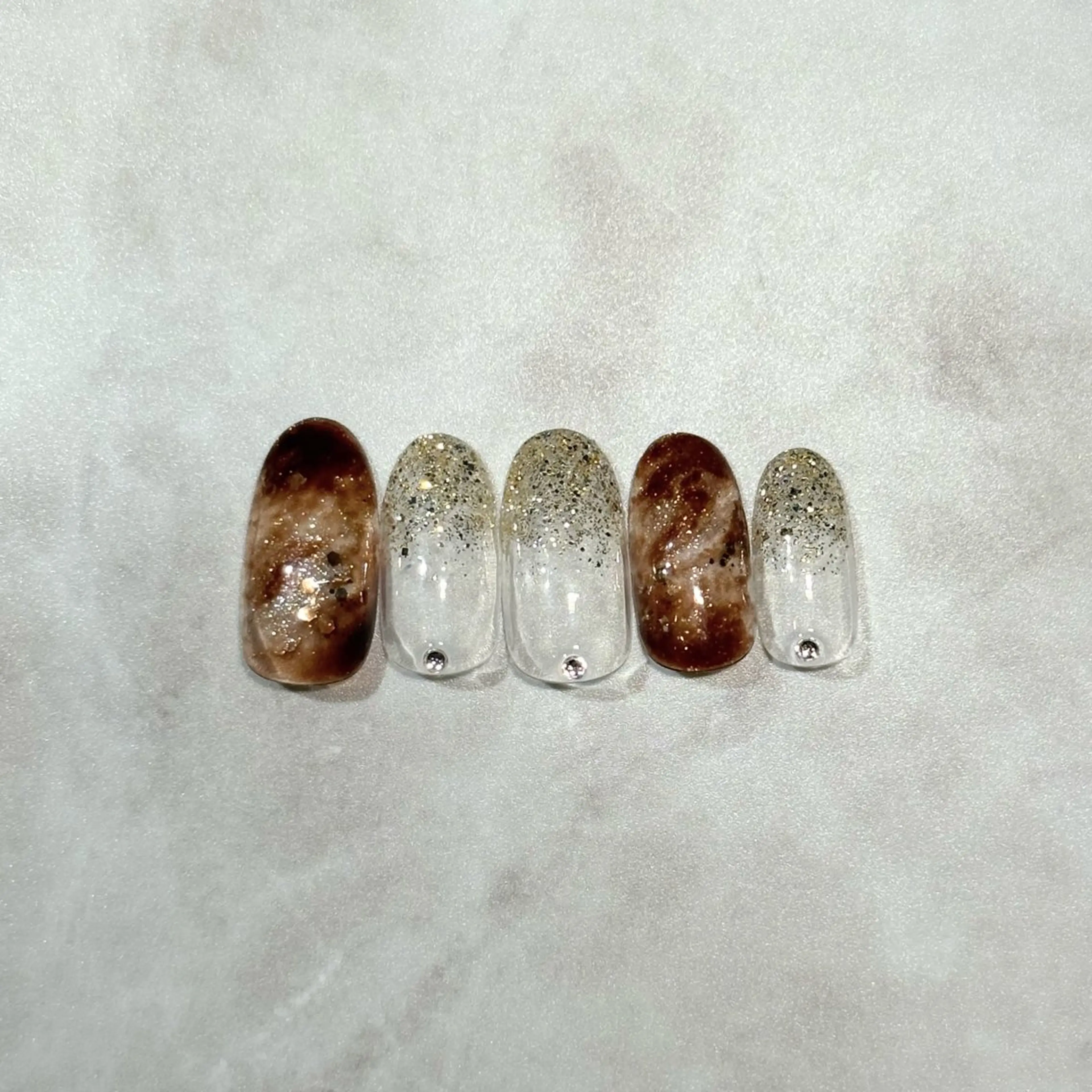 ネイル 🩶 hanaのネイルデザイン