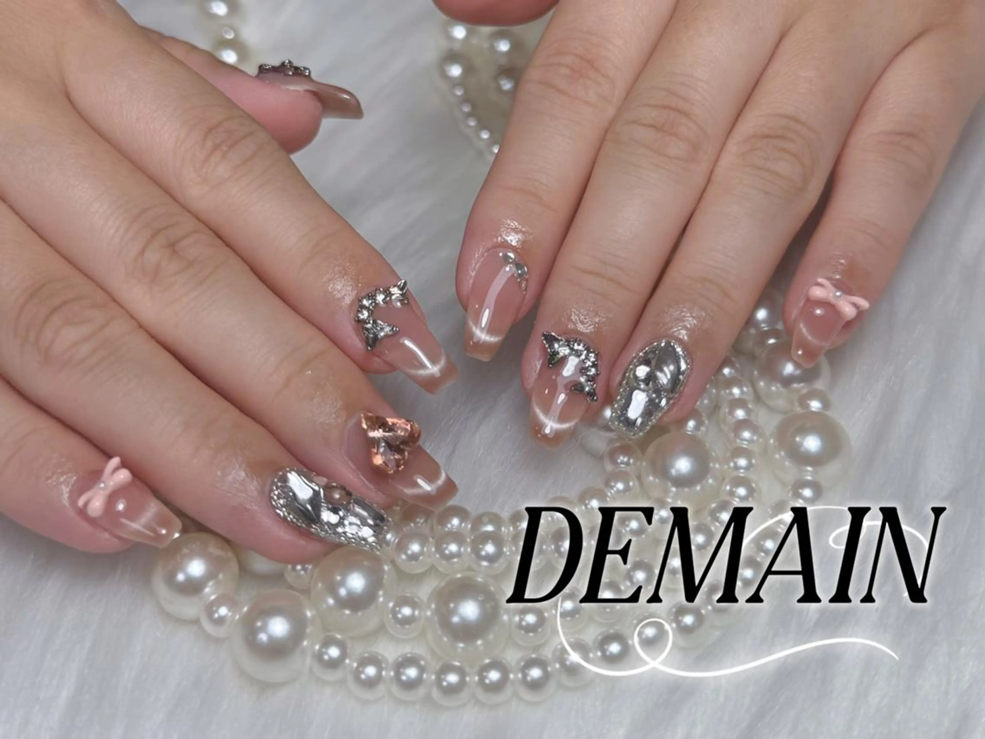 ネイル ハンドネイル ハンドケア Lumina _MIOのネイルデザイン