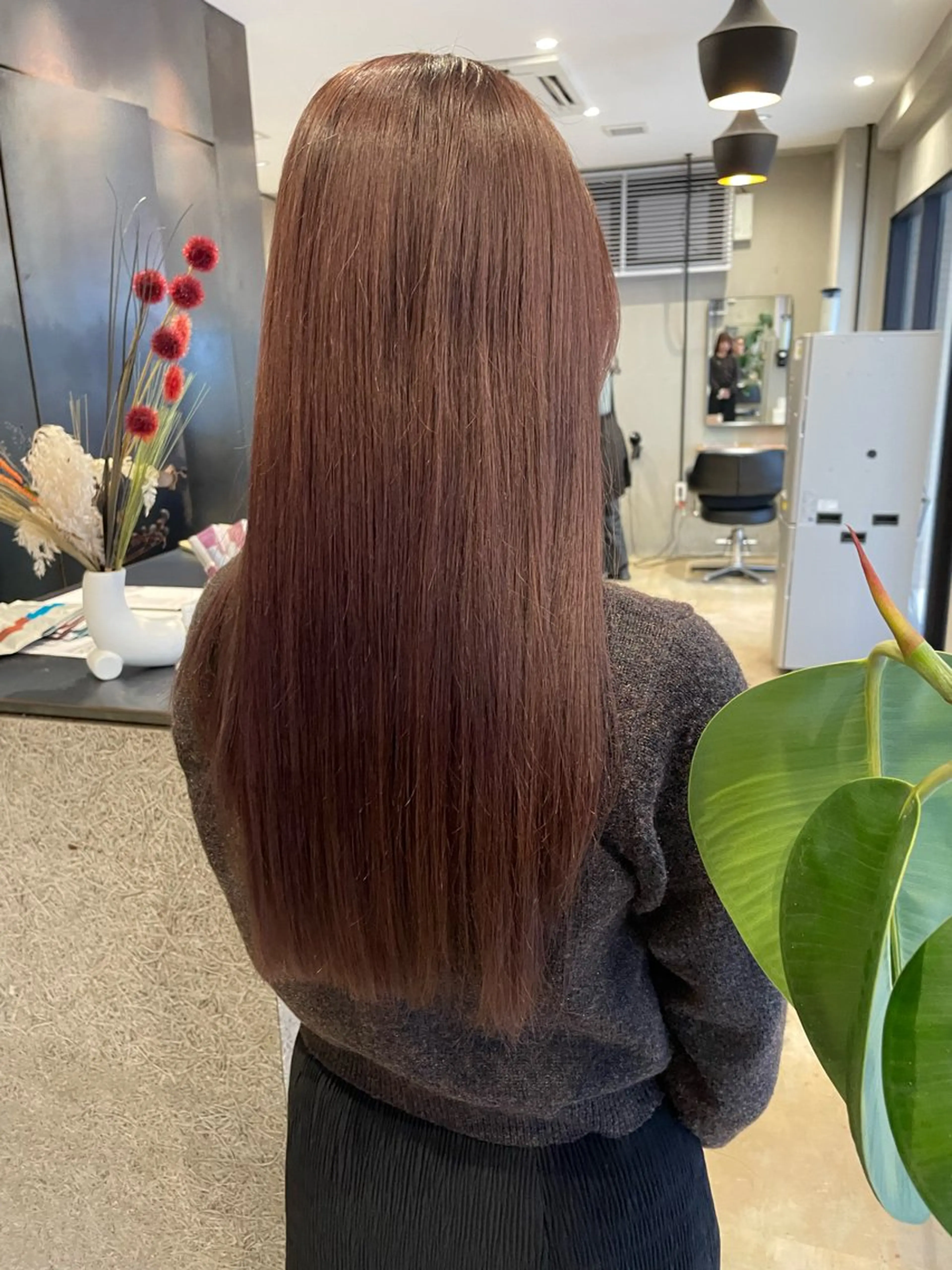 ロング カラー ブリーチ ブラウンカラー ラベンダーカラー ブリーチなしカラー 博多/ブリーチ/レイ ヤーカット/莉子のヘアスタイル