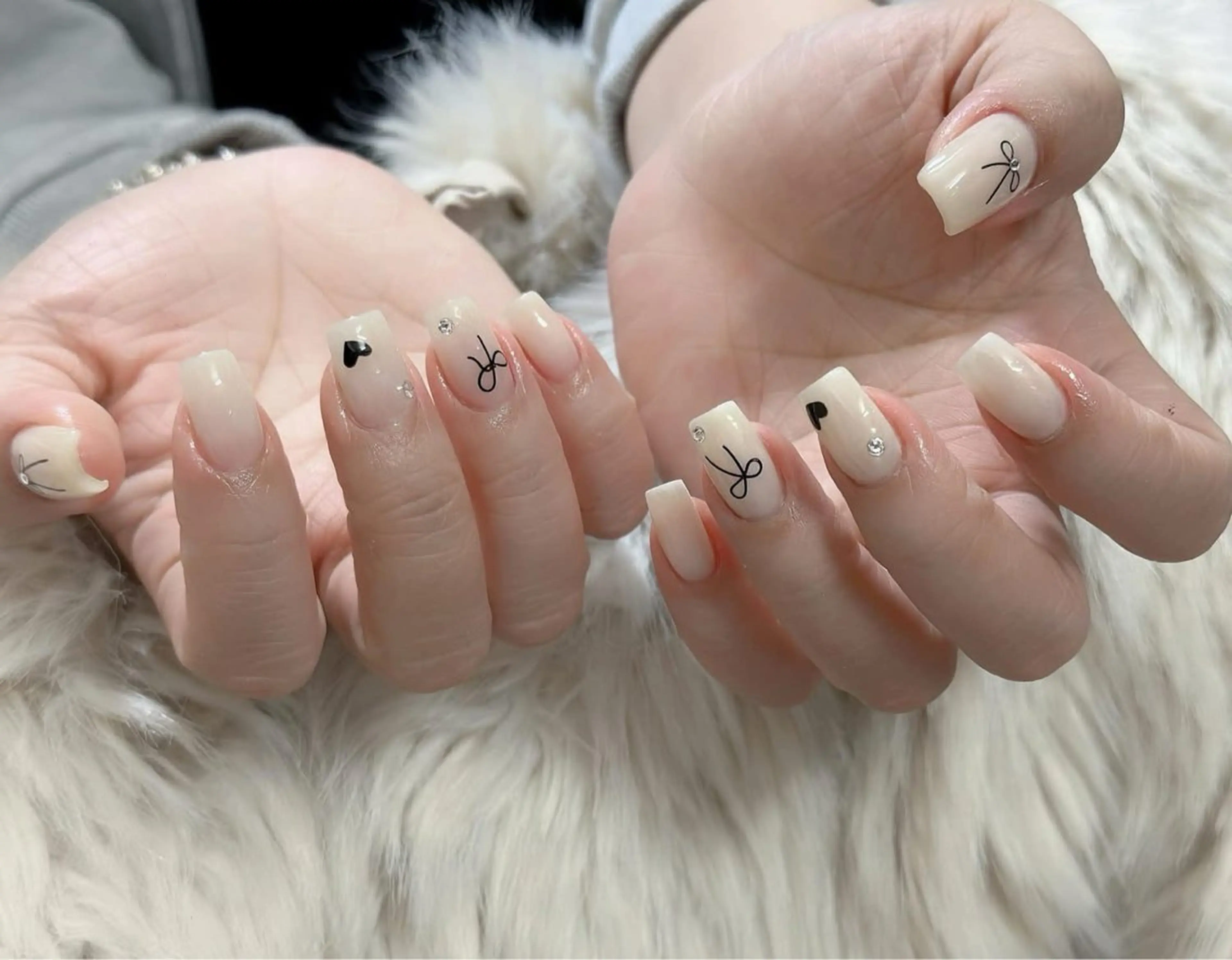 ネイル ハンドネイル HANA NAILのネイルデザイン