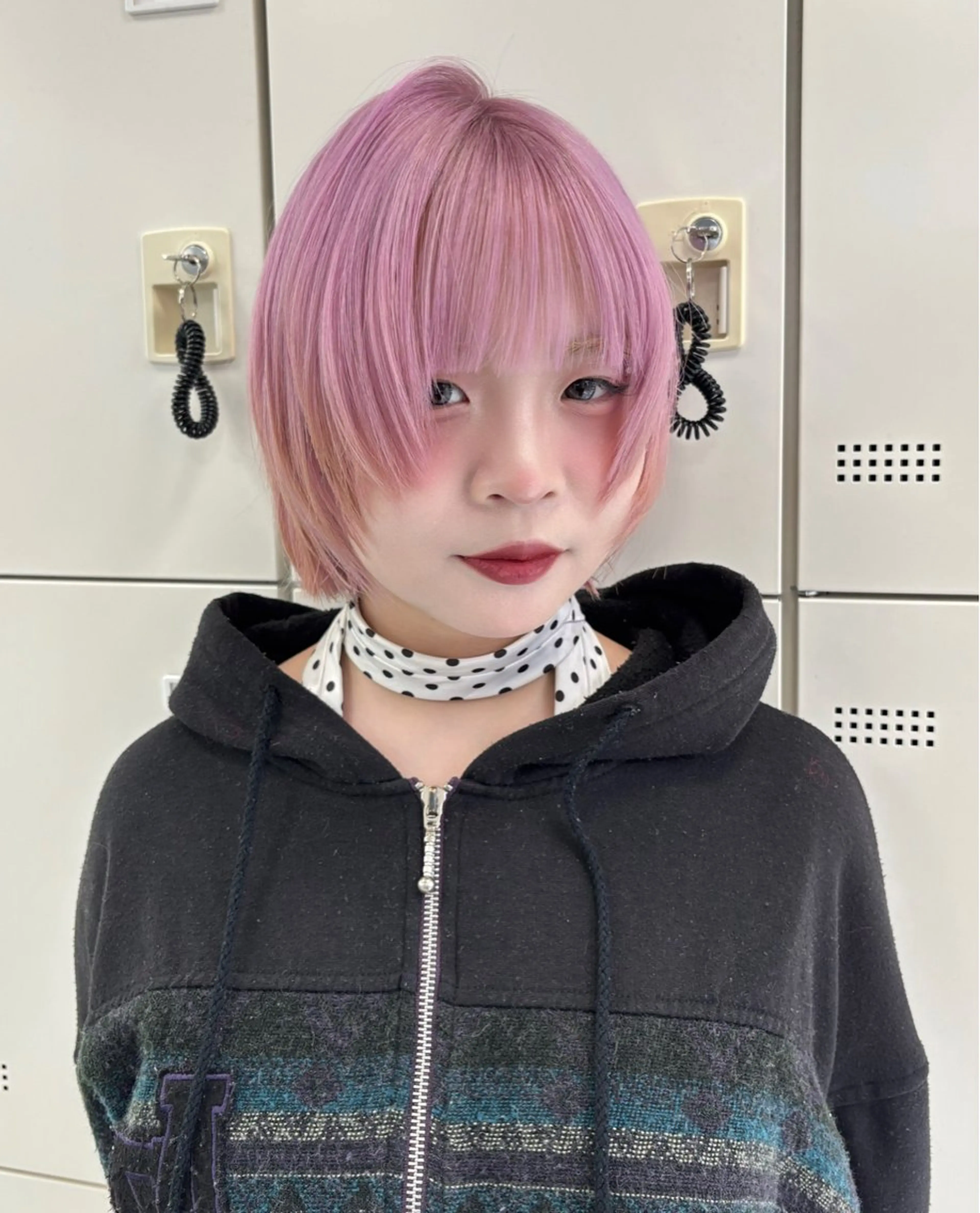 🌸ブリーチ1回+カラー+オリジナルトリートメント【ケアブリーチ＋¥3300】ミニモ学割⭐️の写真