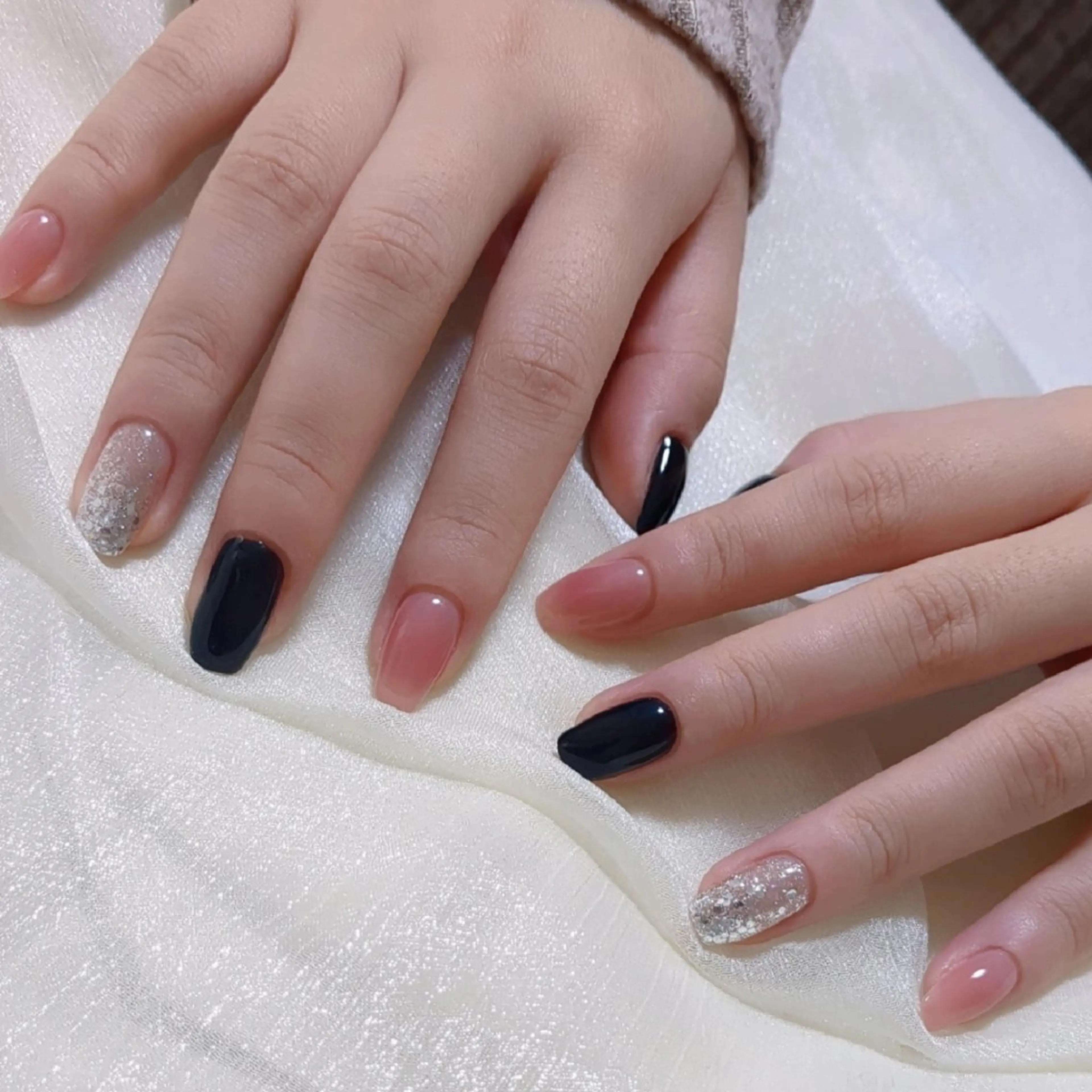 ネイル ハンドネイル 横浜市中区曙町 E·U·Bネイルのネイルデザイン