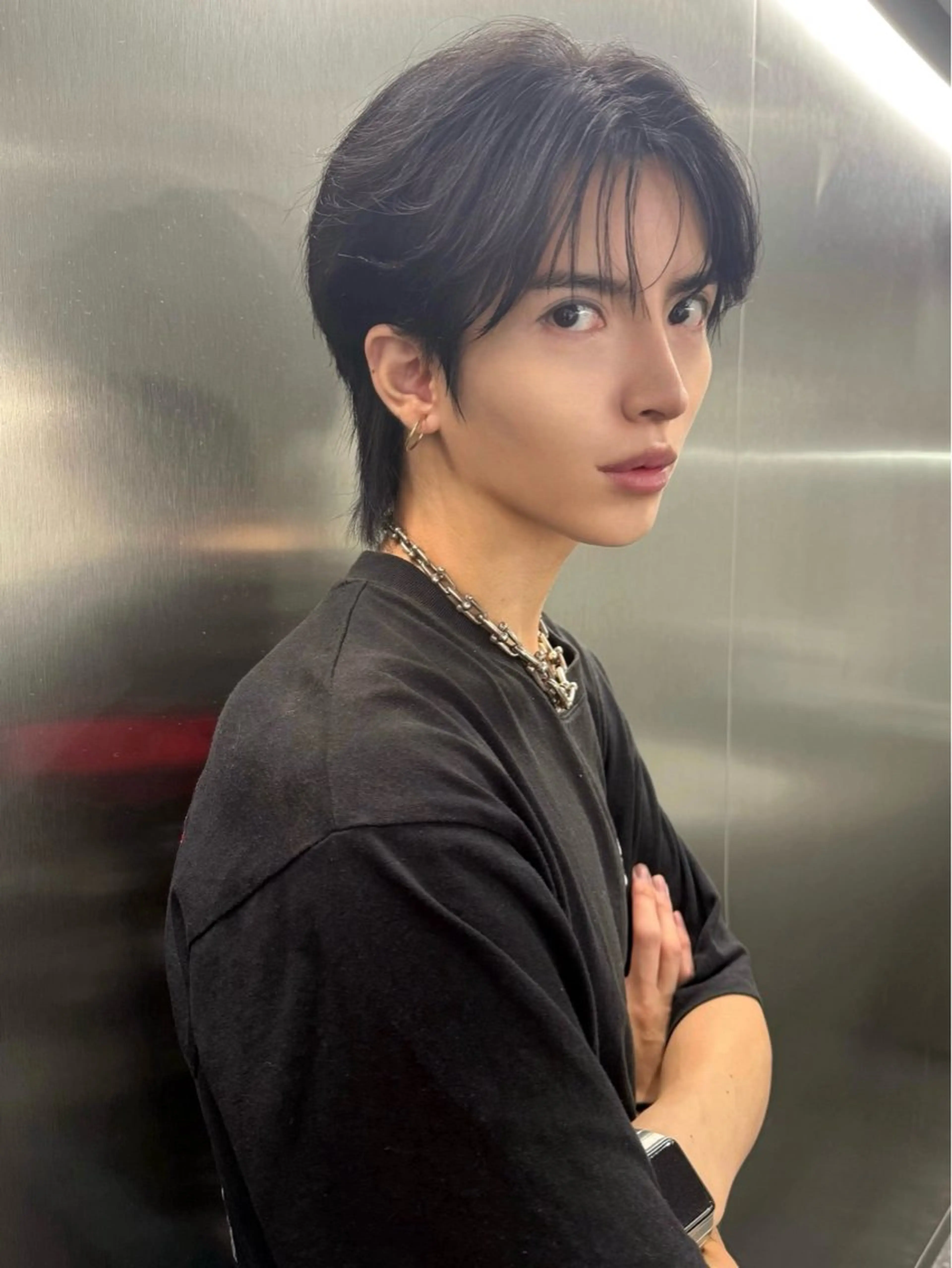 ショート メンズ ヘアカラー トリートメント レイヤーカット 艶髪/西尾 幸樹のヘアスタイル