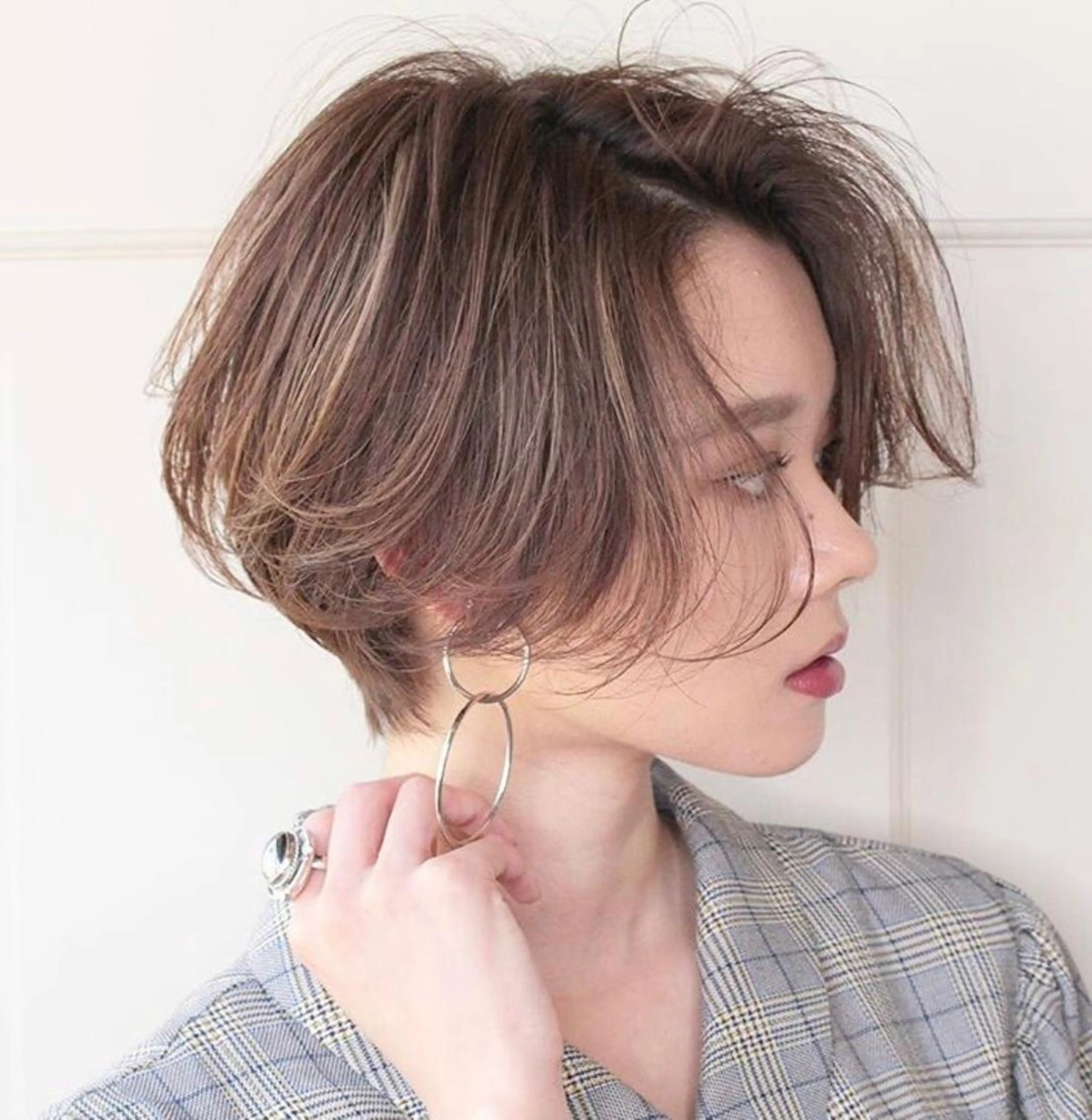 ショート カラー パーマ ショートボブ アディクシーカラー オーガニックカラー ボブ 髪質改善 梅田店美容室　　岡田 勝人  梅田店美容室のヘアスタイル