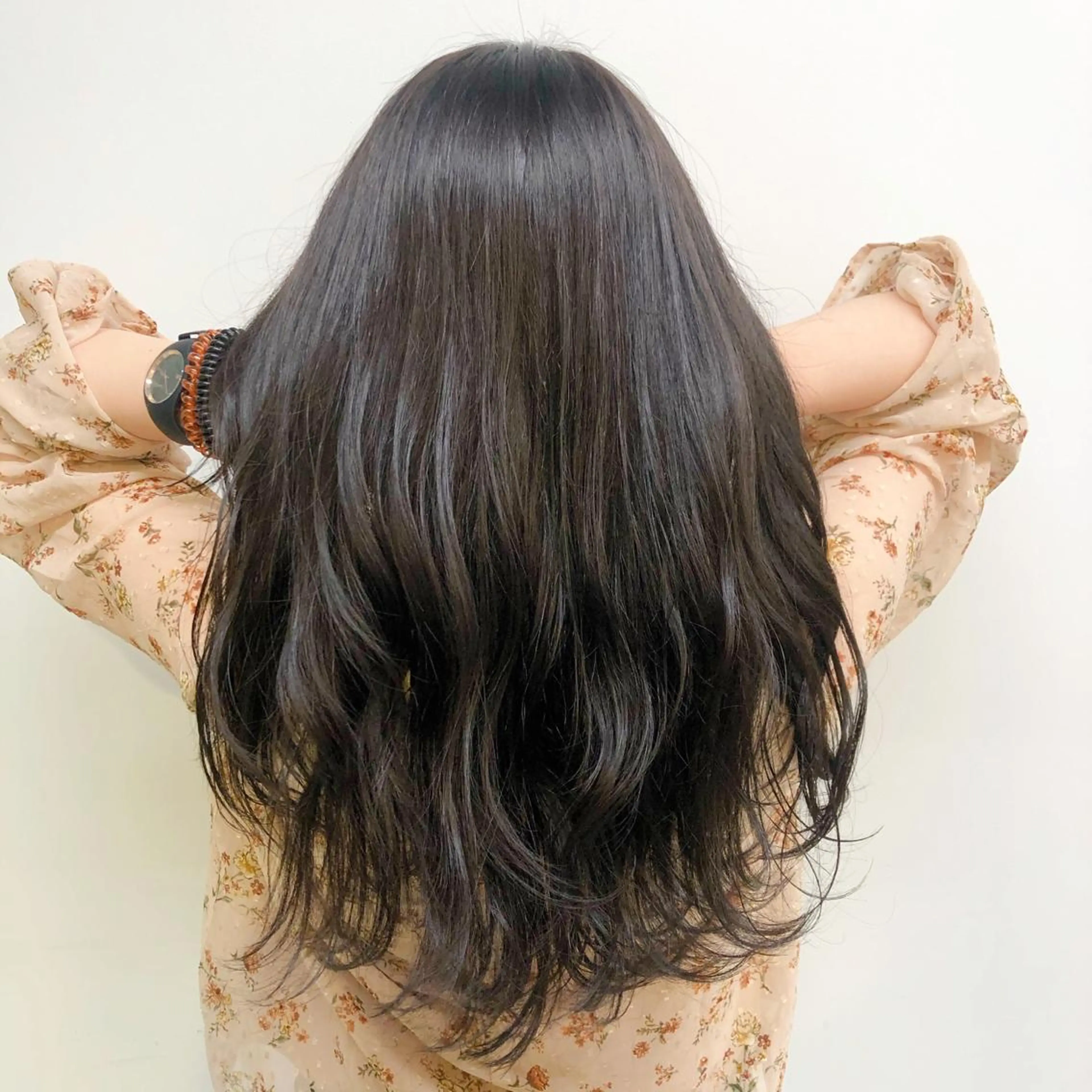 ロング ♡透け感カラー 大賀哲平♡のヘアスタイル